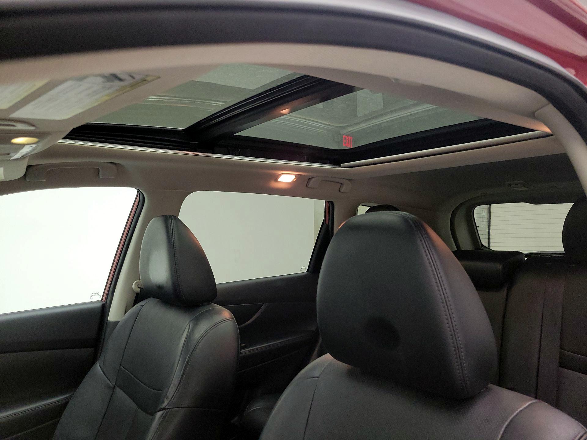 Thumbnail: 2015 Nissan Rogue - 20