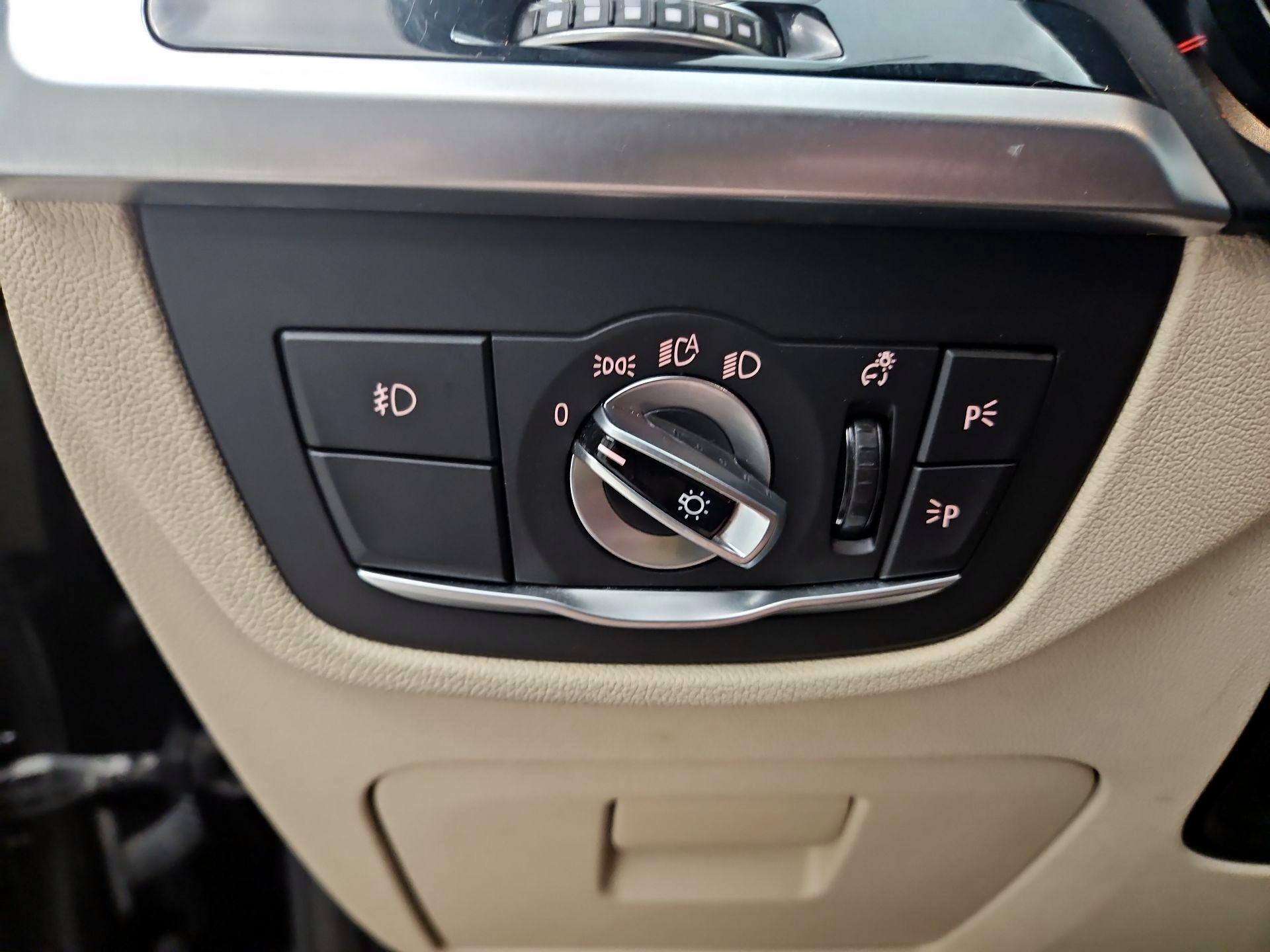 Thumbnail: 2019 BMW X3 - 13