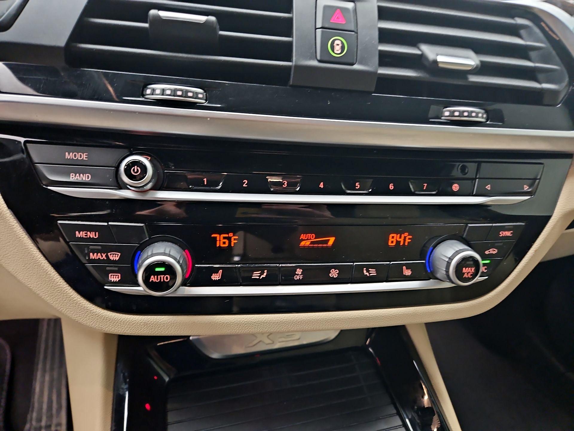 Thumbnail: 2019 BMW X3 - 16