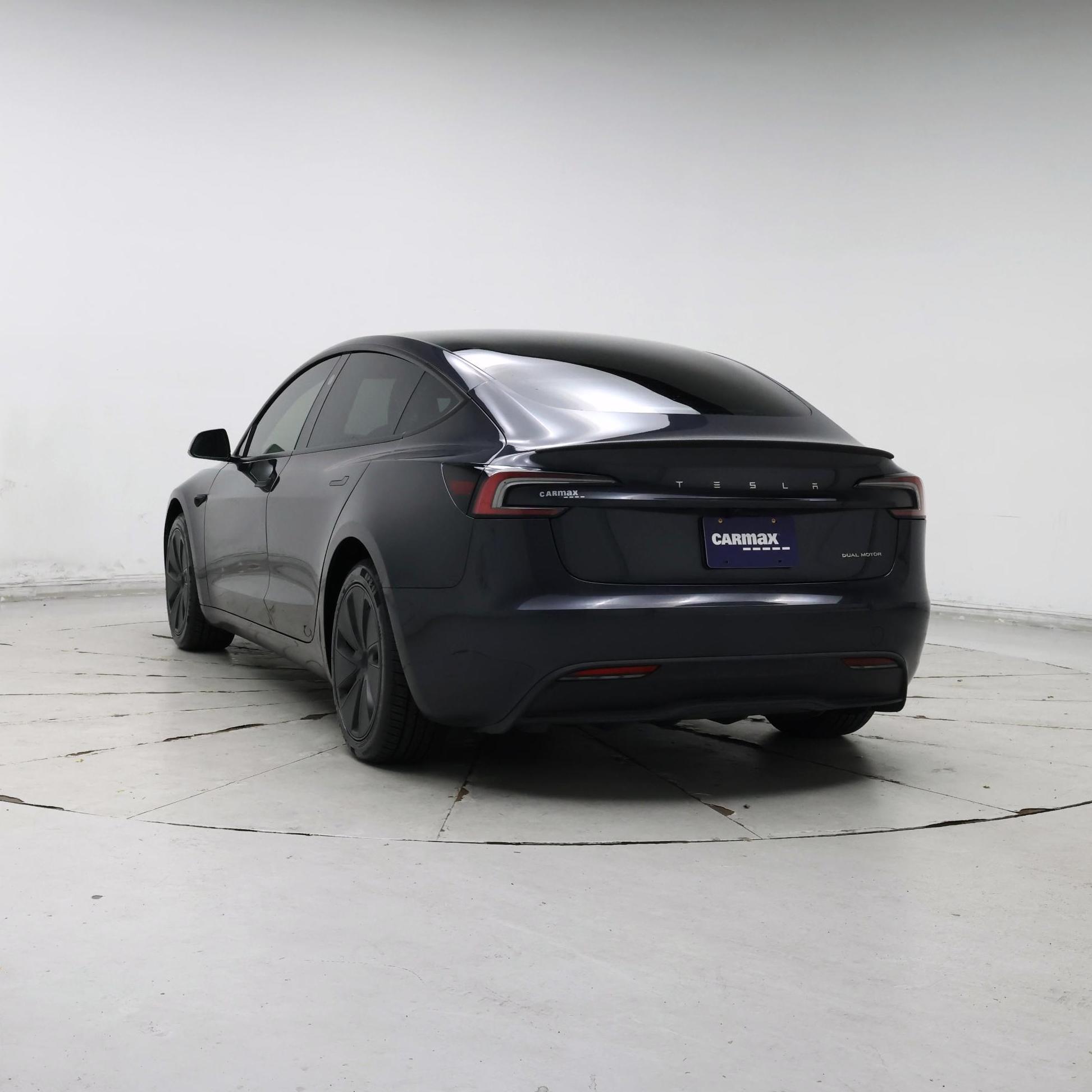 Thumbnail: 2025 Tesla Model 3 - 2