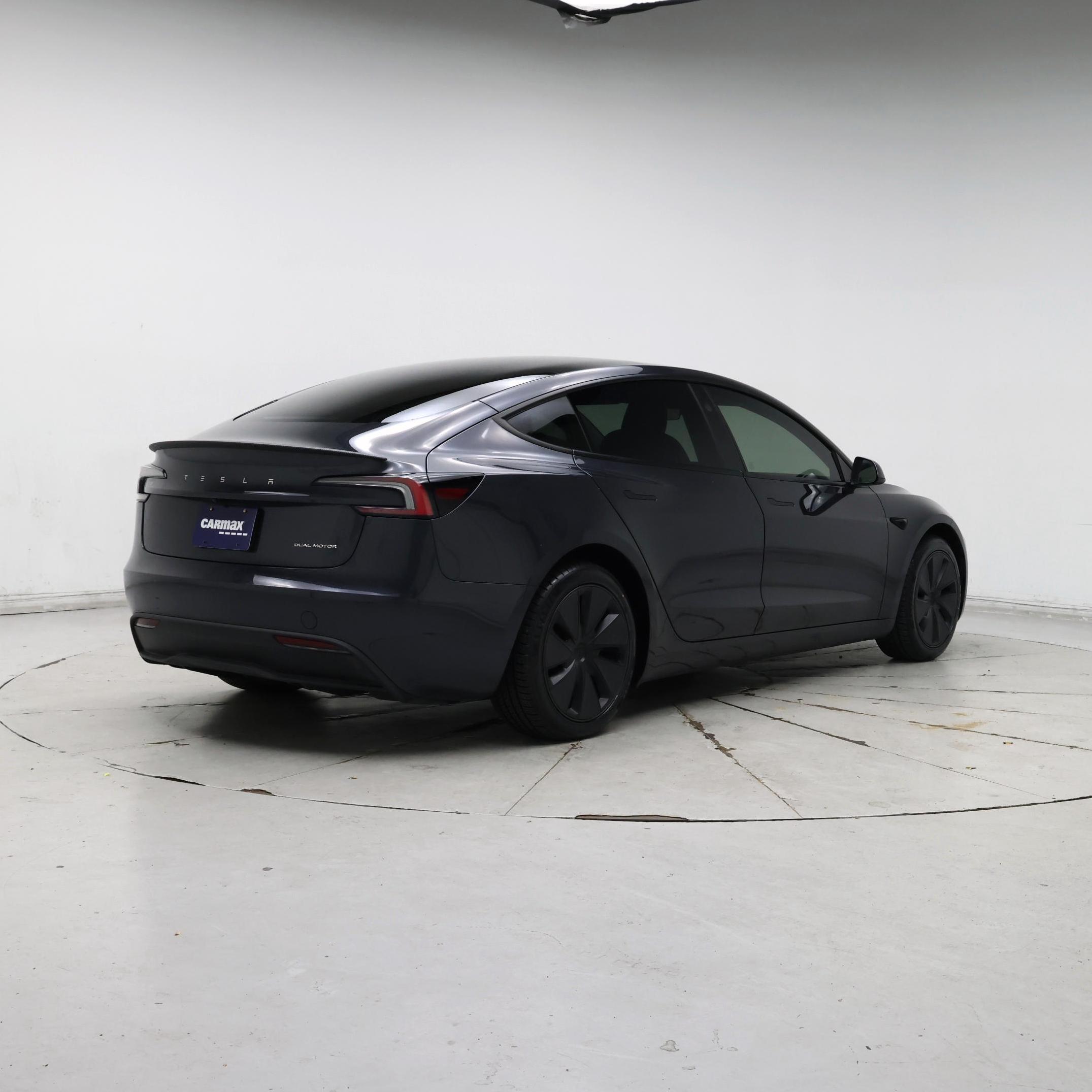 Thumbnail: 2025 Tesla Model 3 - 8