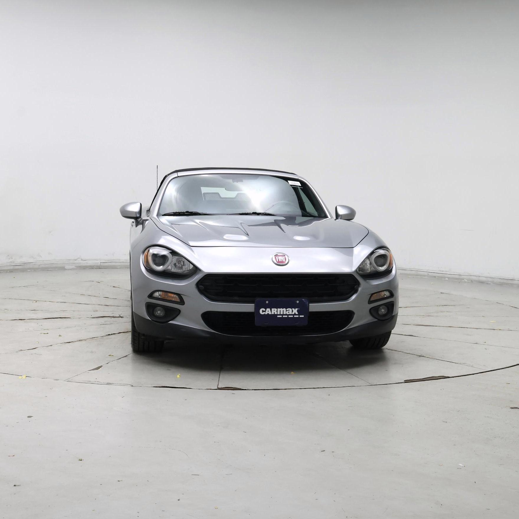 Thumbnail: 2017 Fiat 124 Spider - 5