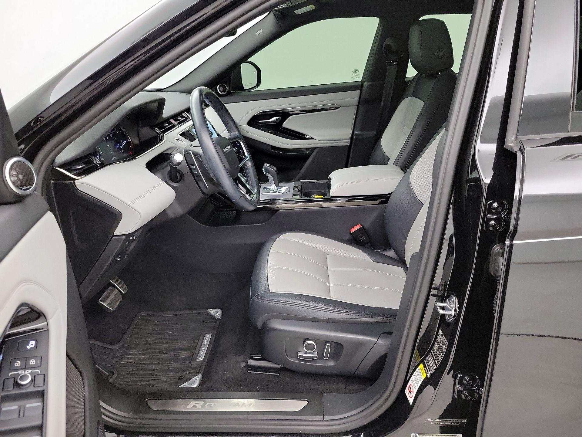 Thumbnail: 2022 Land Rover Range Rover Evoque - 11