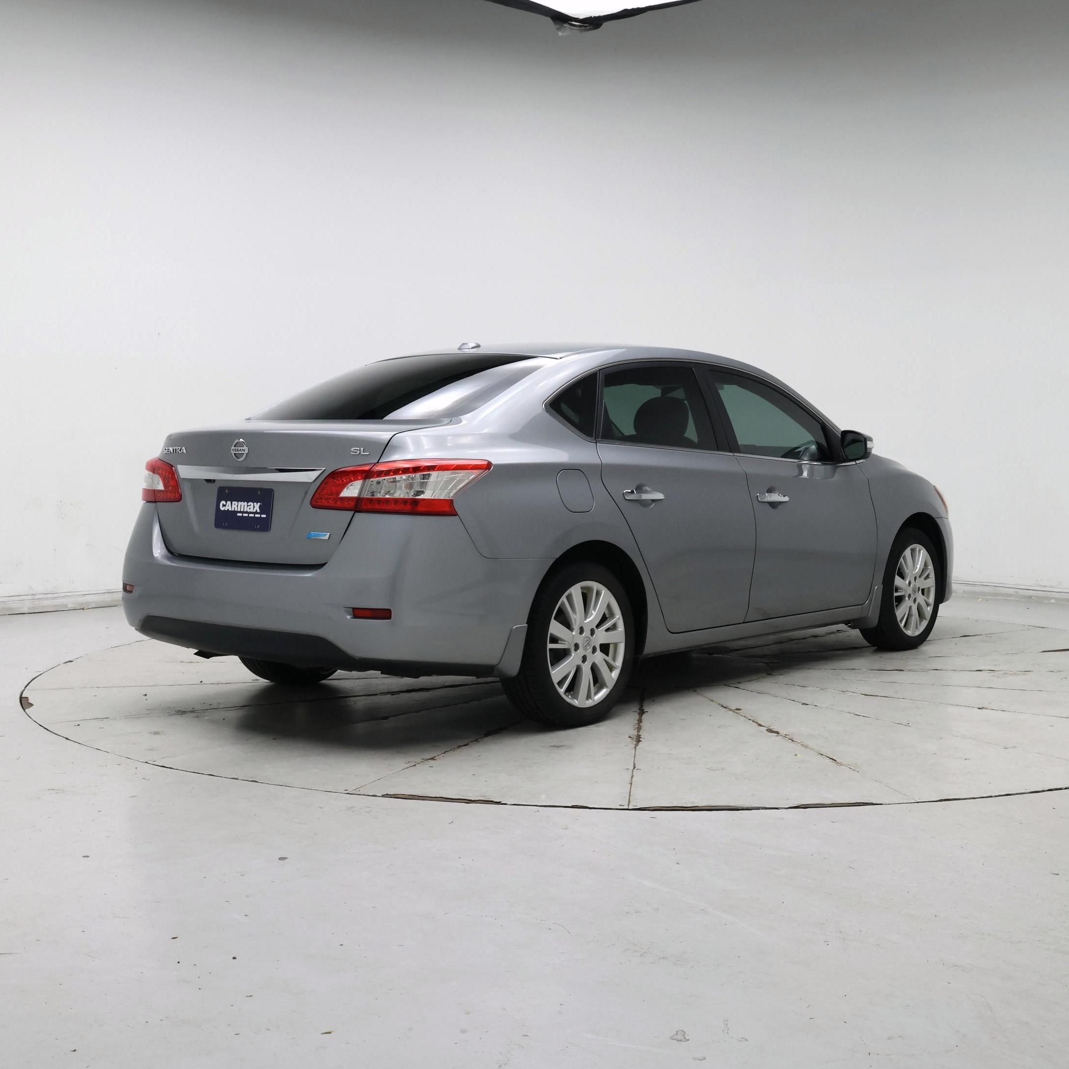 Thumbnail: 2014 Nissan Sentra - 8