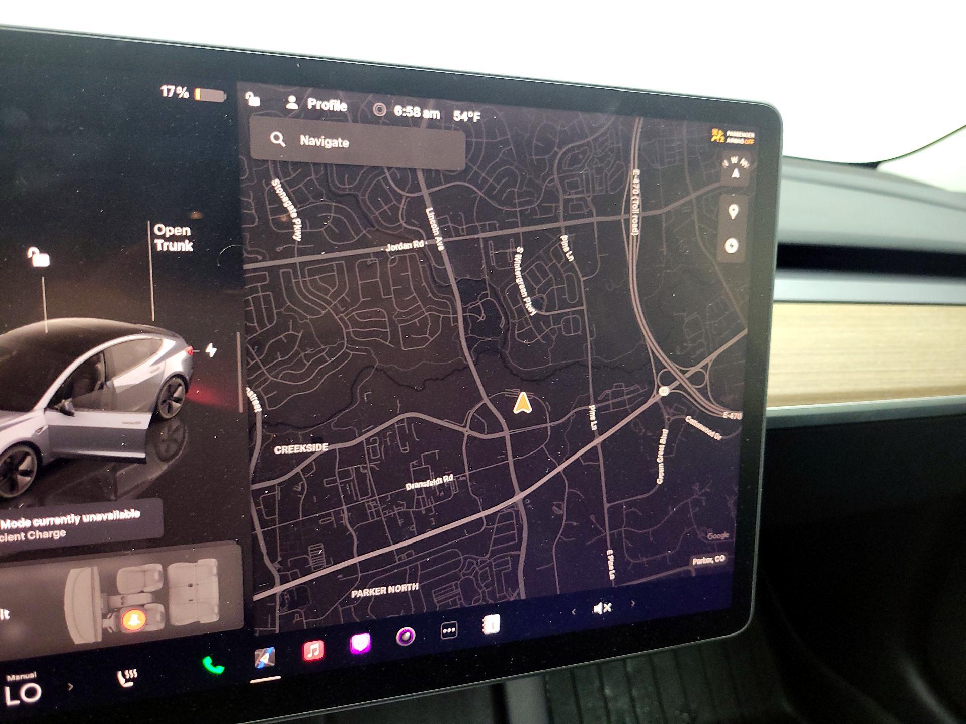 Thumbnail: 2022 Tesla Model 3 - 14