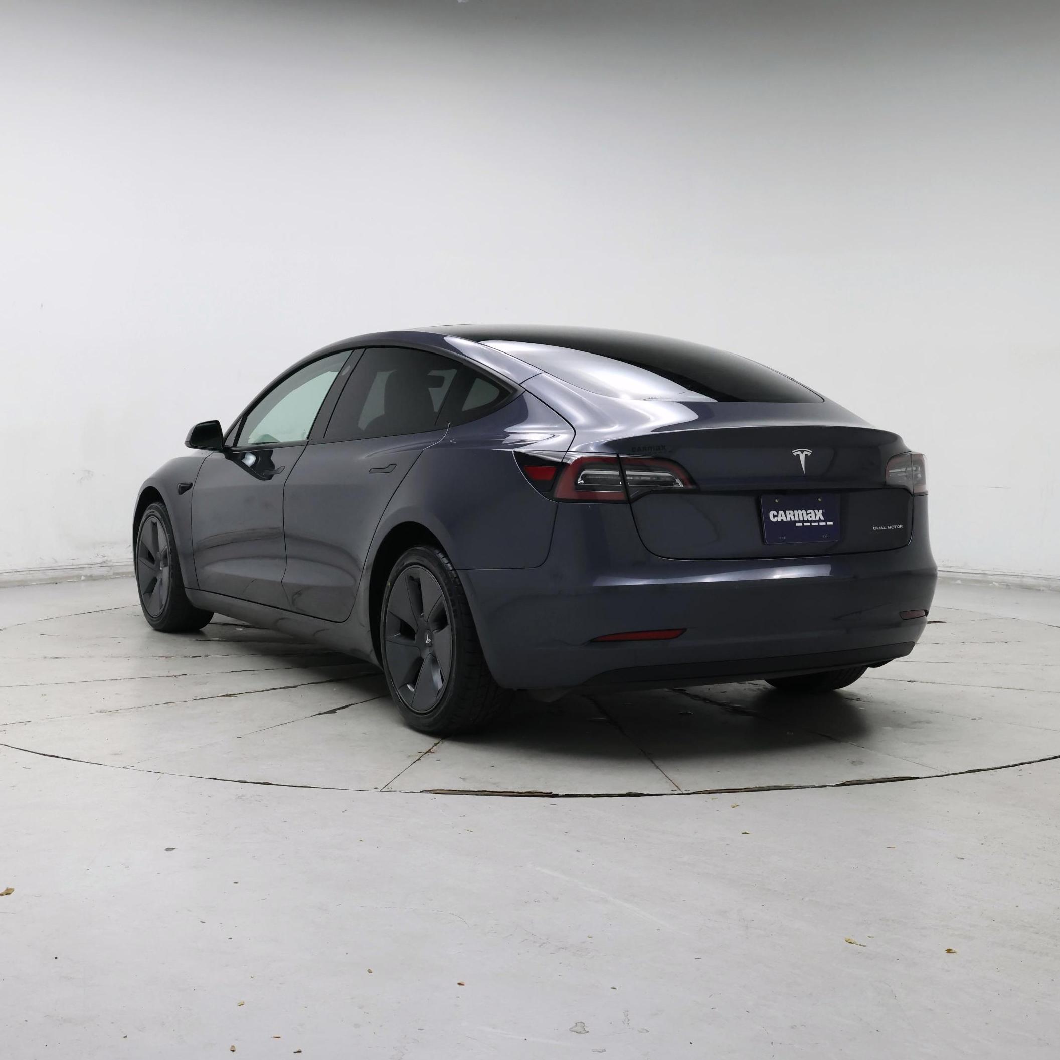 Thumbnail: 2022 Tesla Model 3 - 2