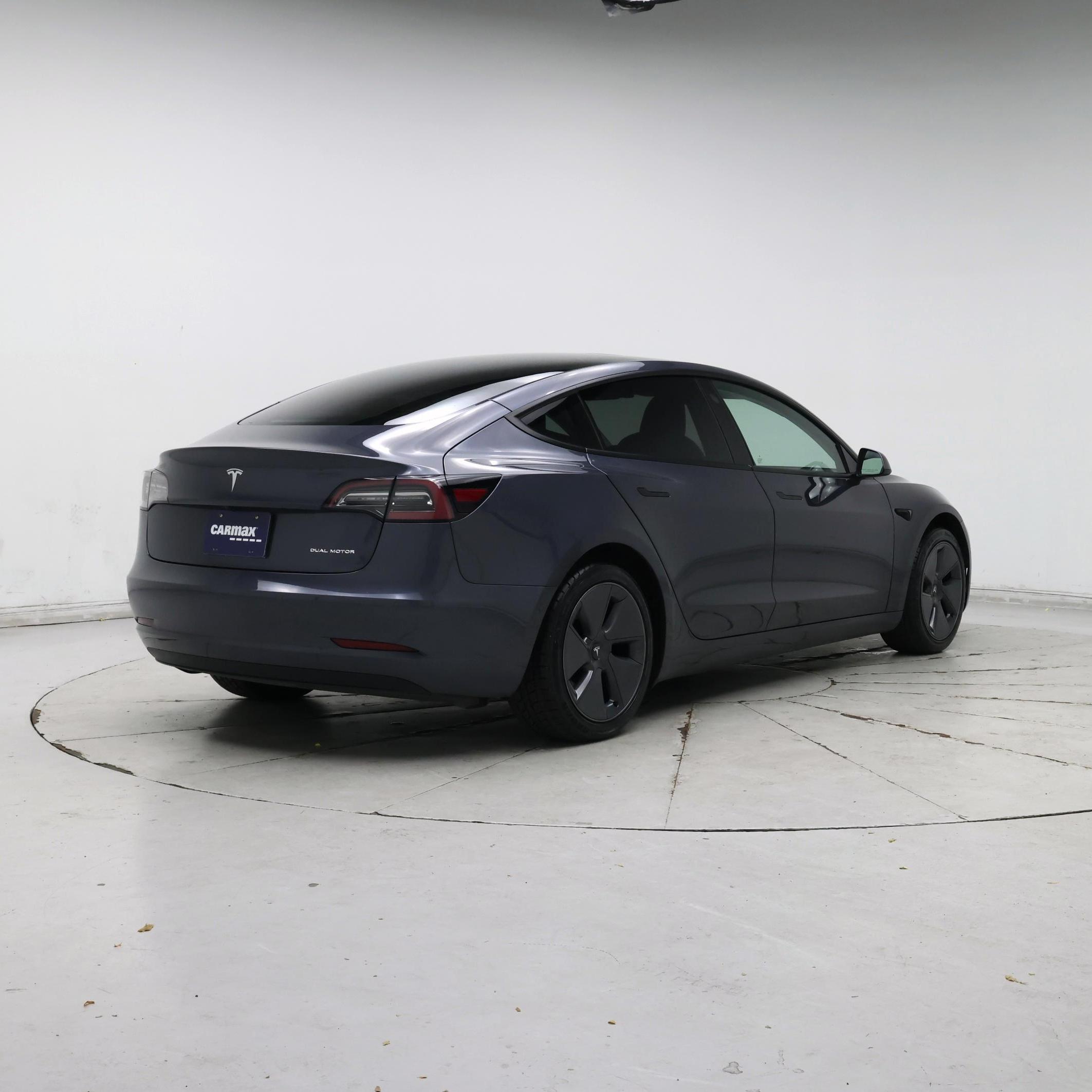 Thumbnail: 2022 Tesla Model 3 - 8