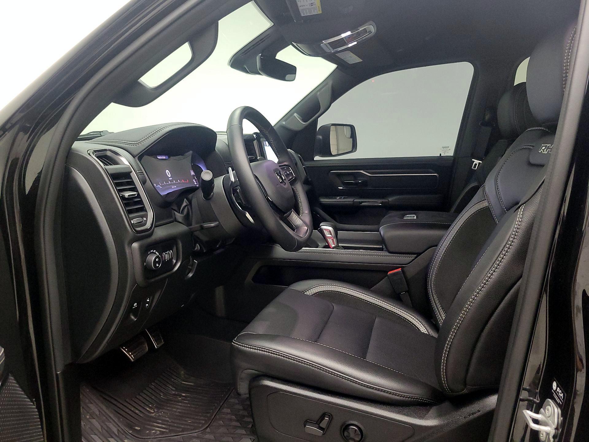 Thumbnail: 2025 RAM 1500 - 11