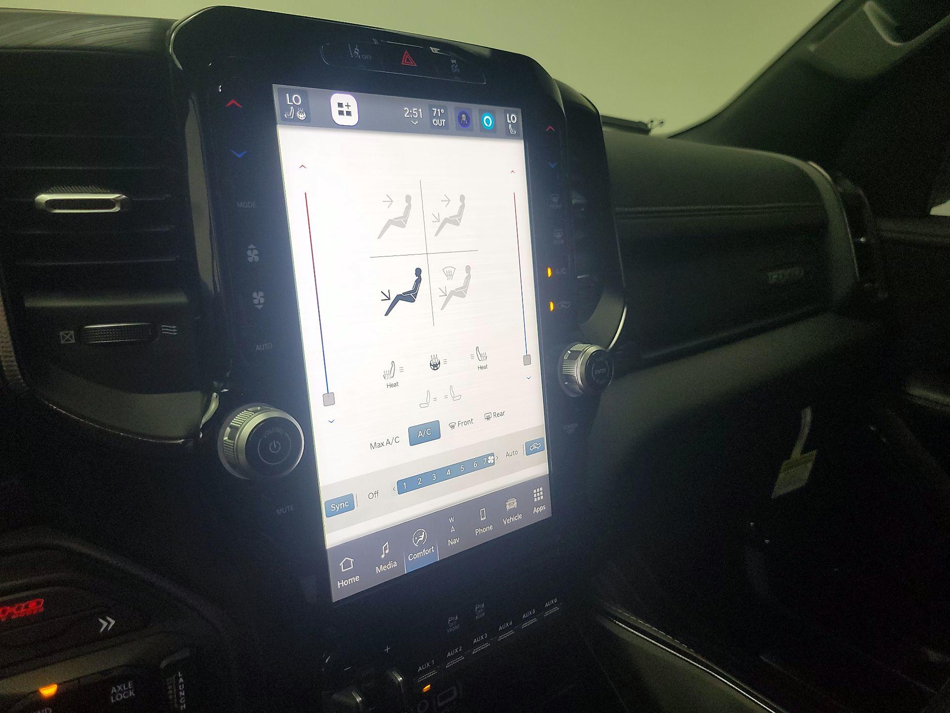 Thumbnail: 2025 RAM 1500 - 16