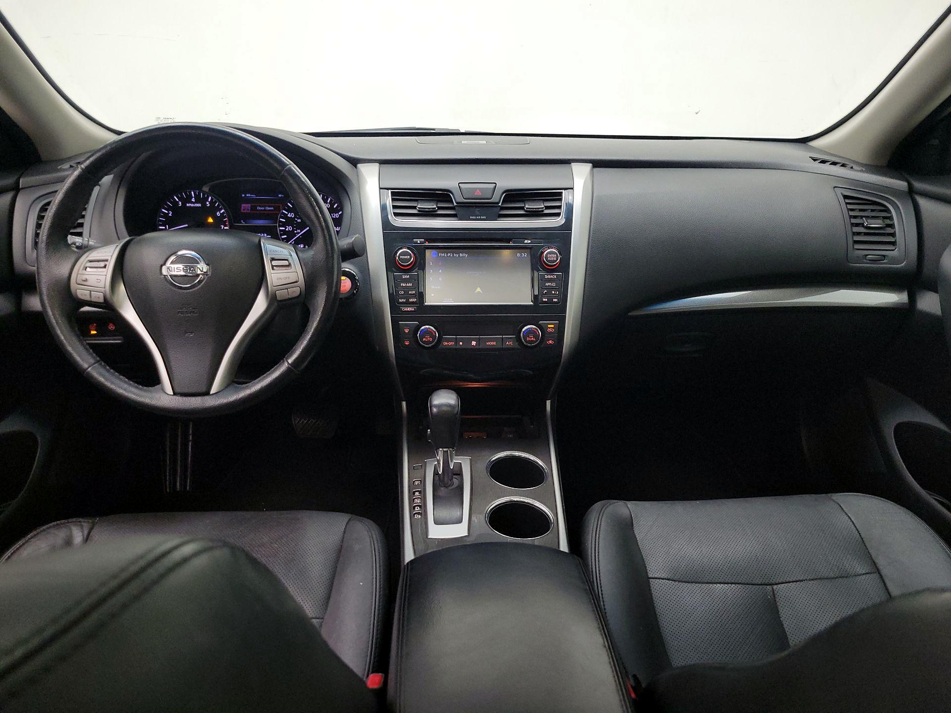 Thumbnail: 2014 Nissan Altima - 9