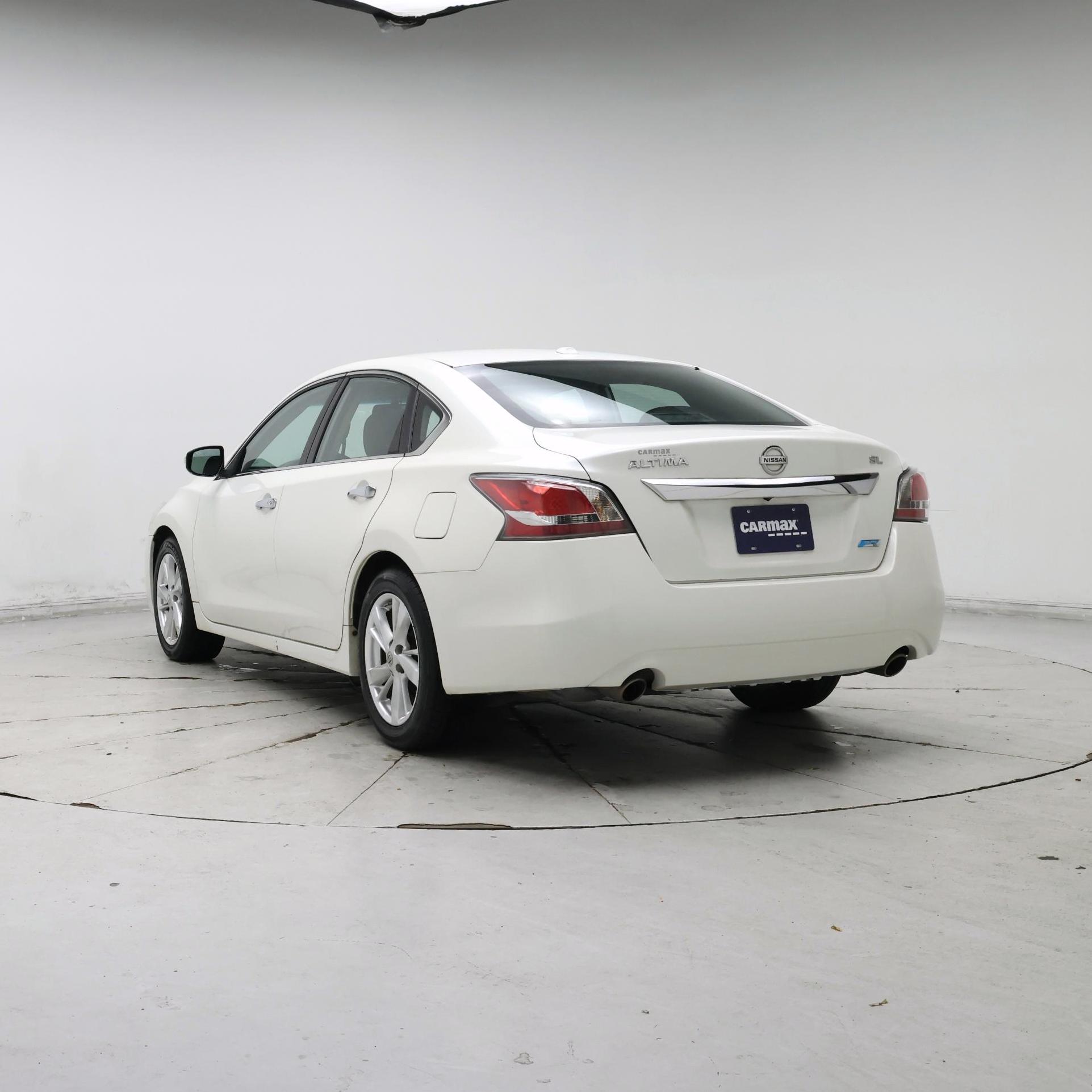 Thumbnail: 2014 Nissan Altima - 2