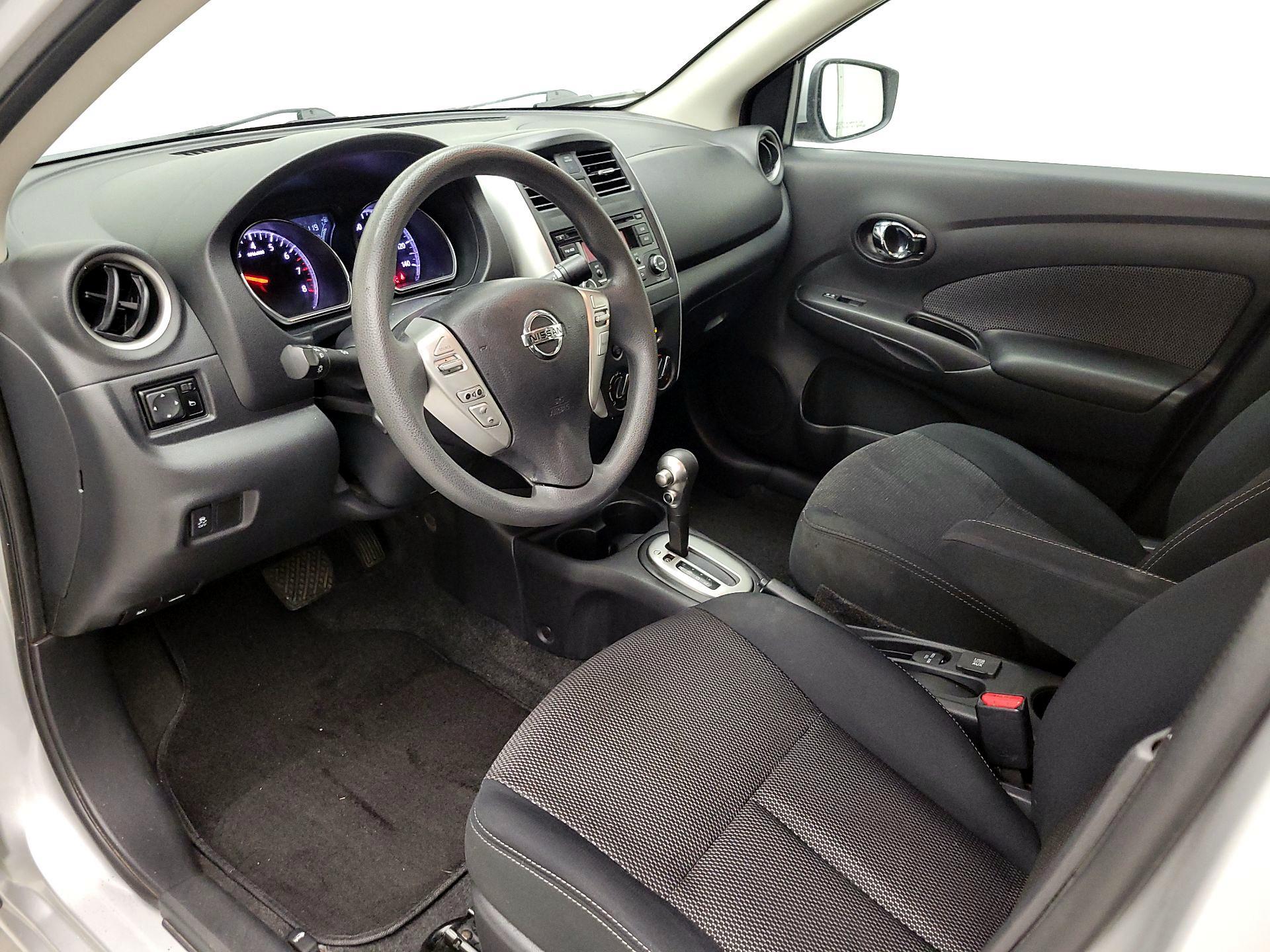 Thumbnail: 2016 Nissan Versa - 11