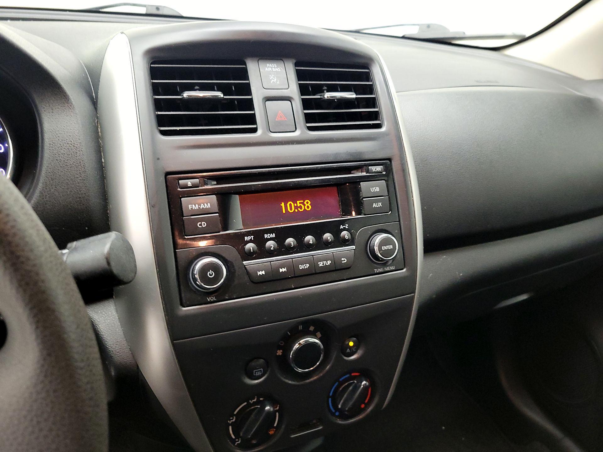 Thumbnail: 2016 Nissan Versa - 14
