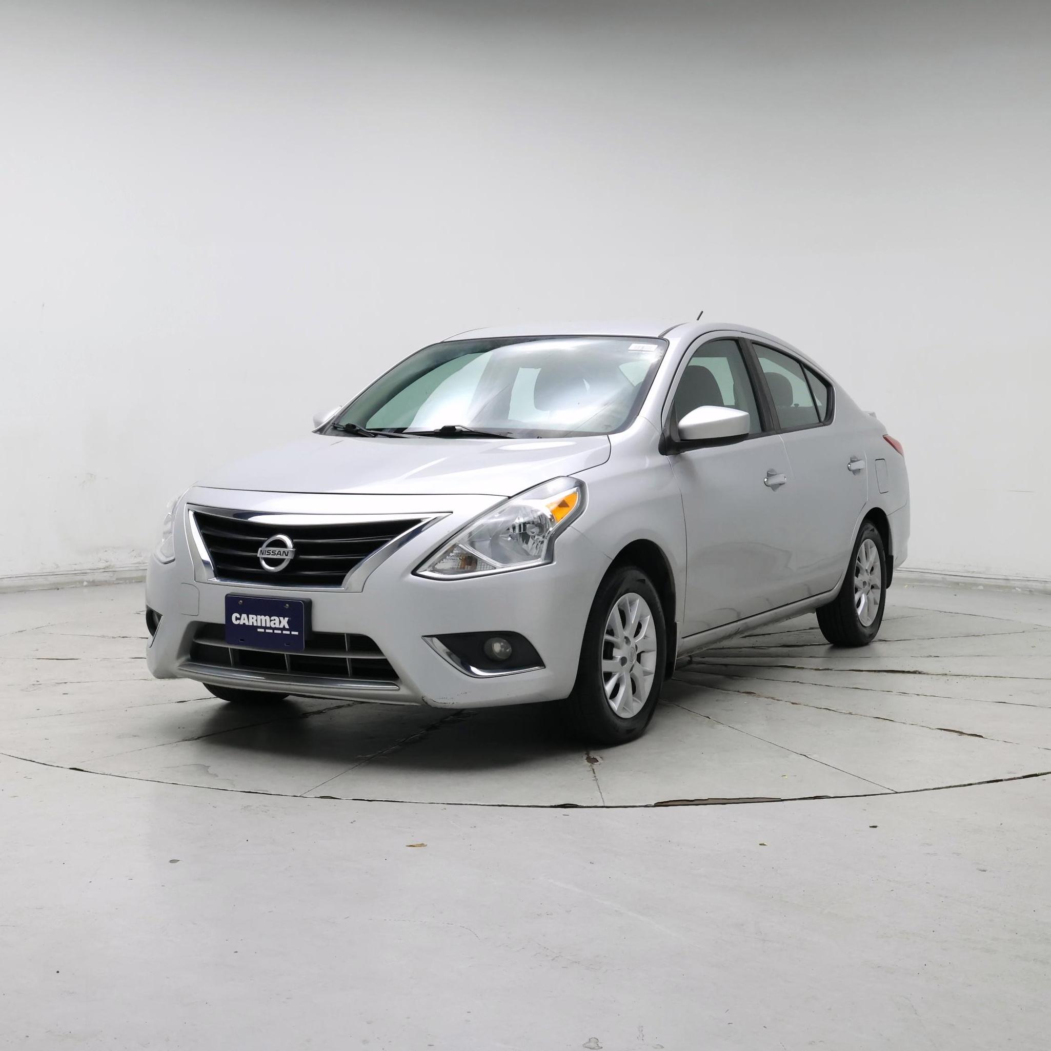 Thumbnail: 2016 Nissan Versa - 4