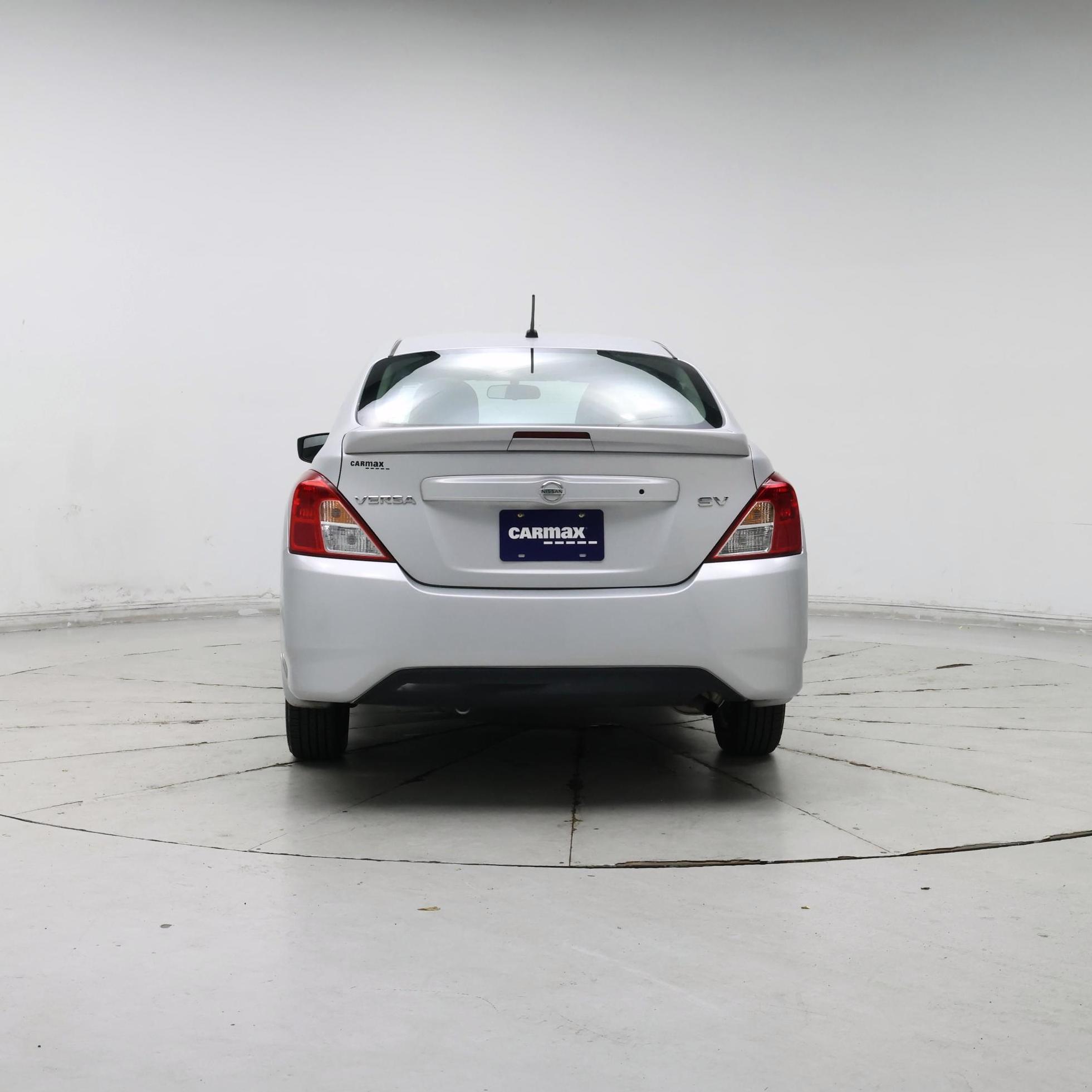 Thumbnail: 2016 Nissan Versa - 6