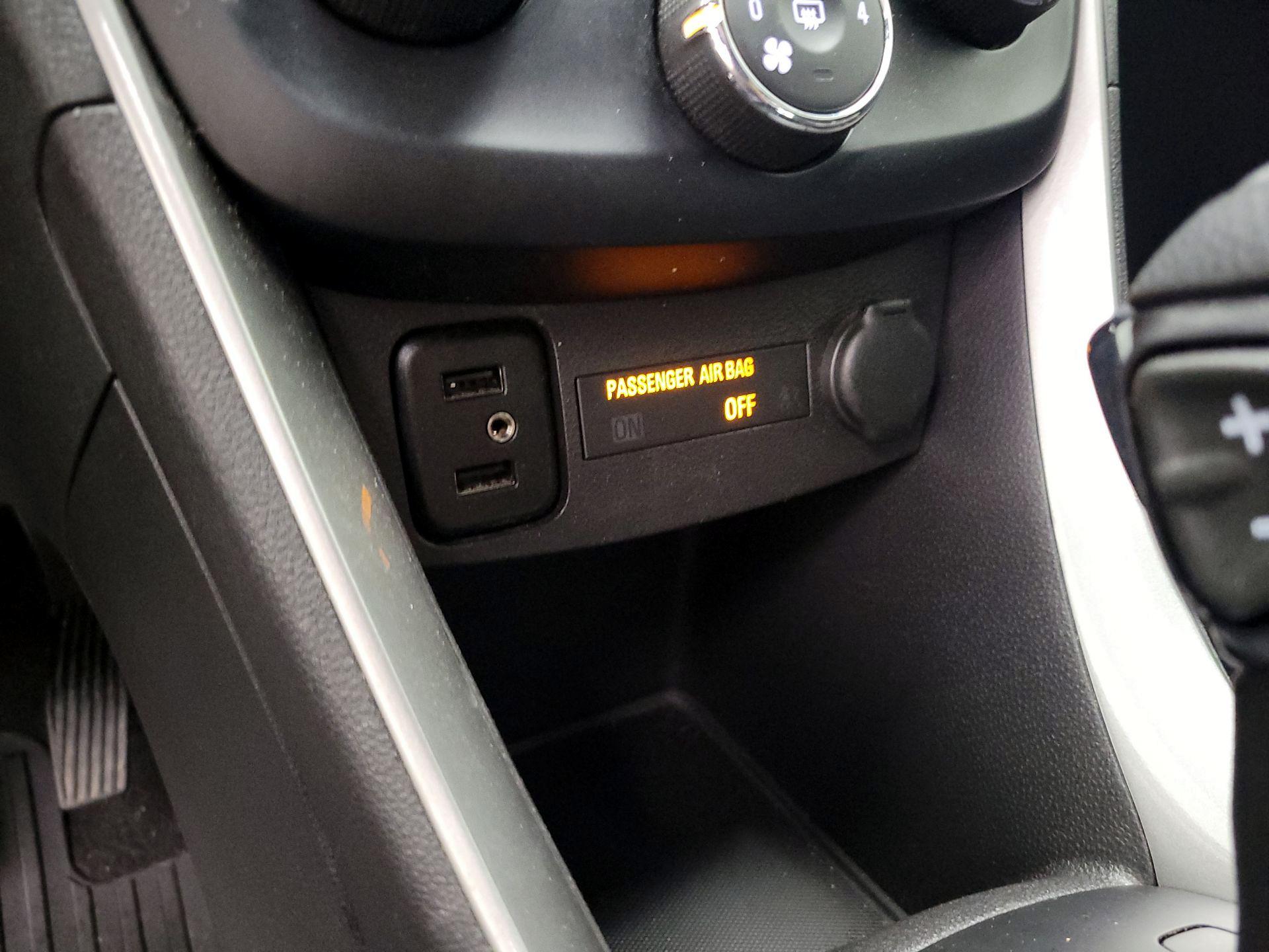 Thumbnail: 2019 Chevrolet Trax - 18