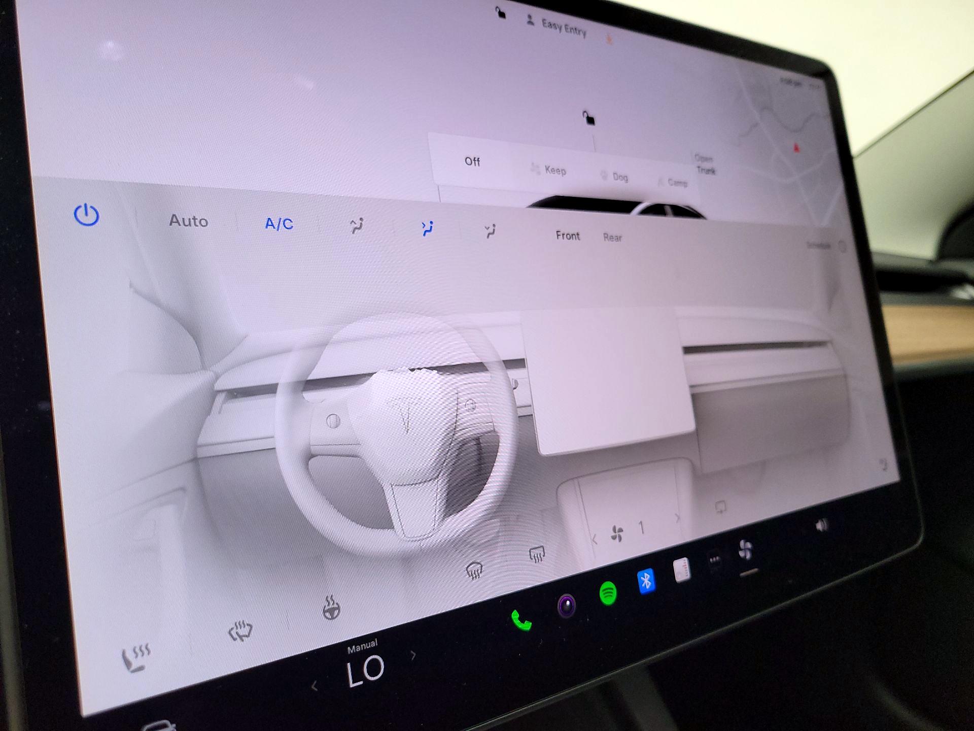Thumbnail: 2023 Tesla Model 3 - 16