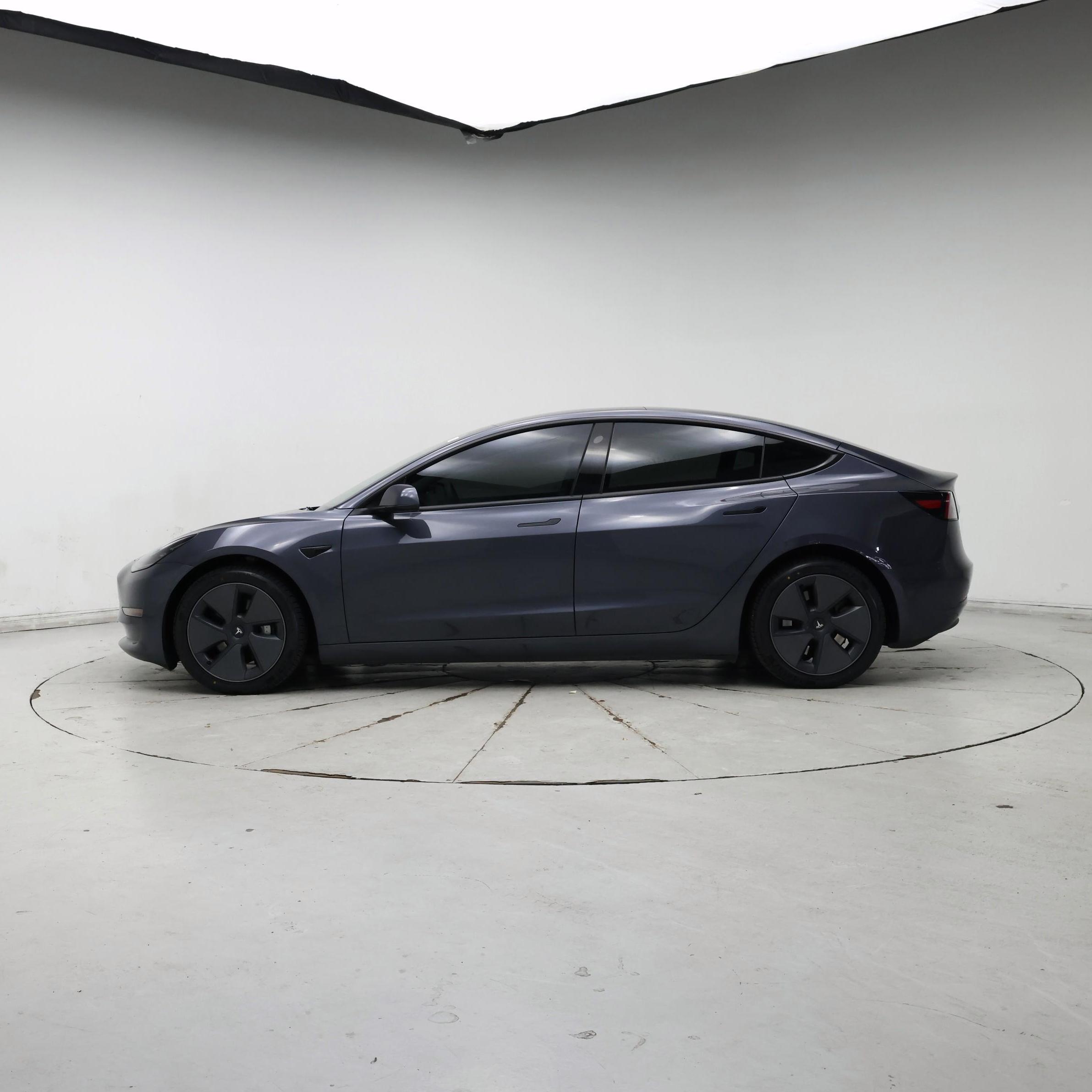 Thumbnail: 2023 Tesla Model 3 - 3