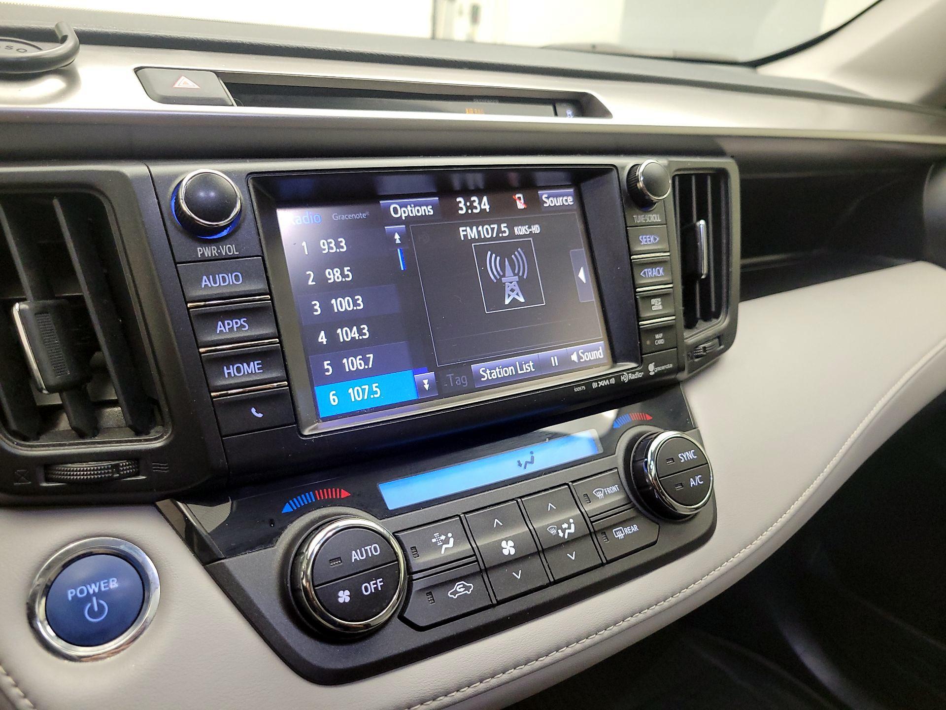 Thumbnail: 2016 Toyota RAV4 - 16