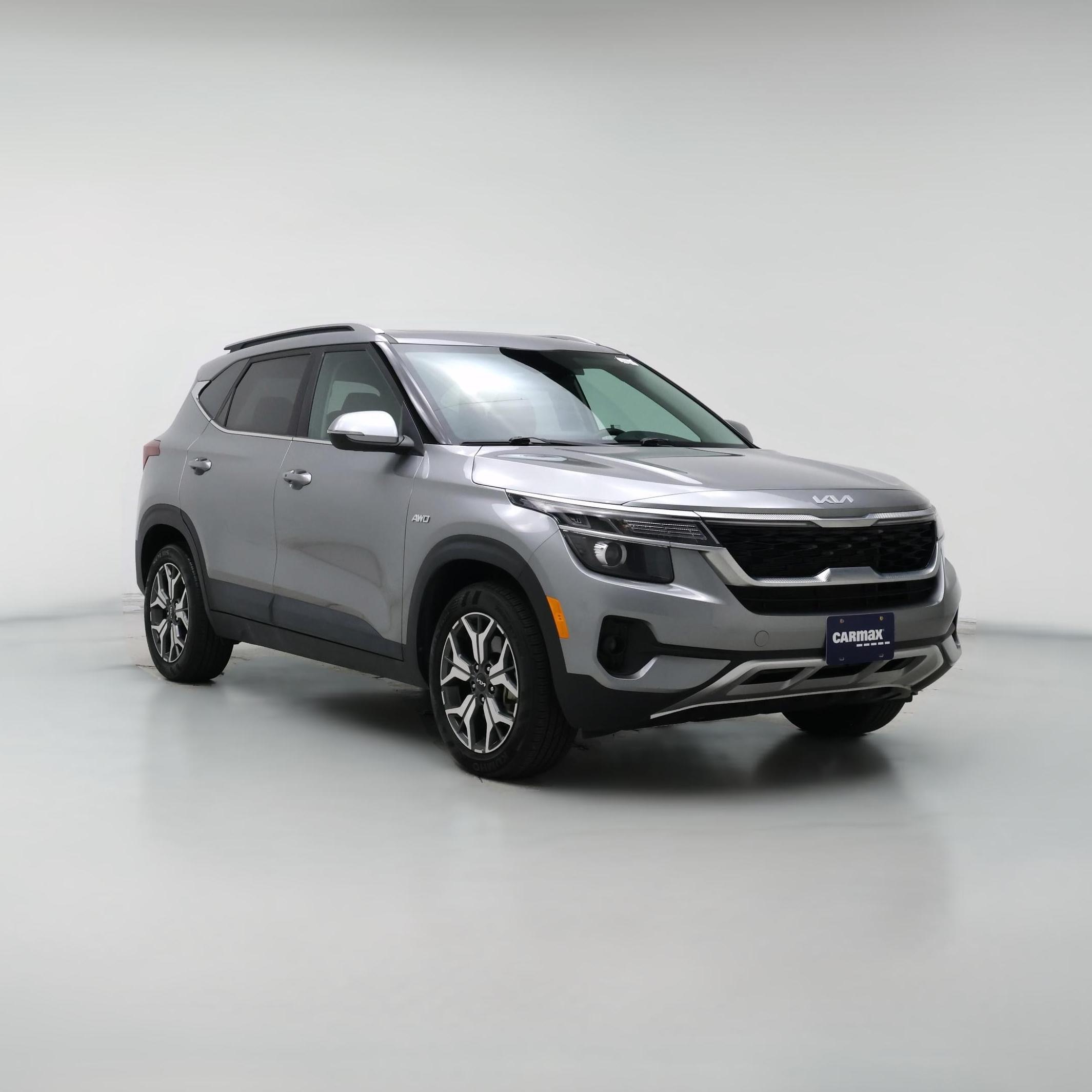 Thumbnail: 2023 Kia Seltos - 1