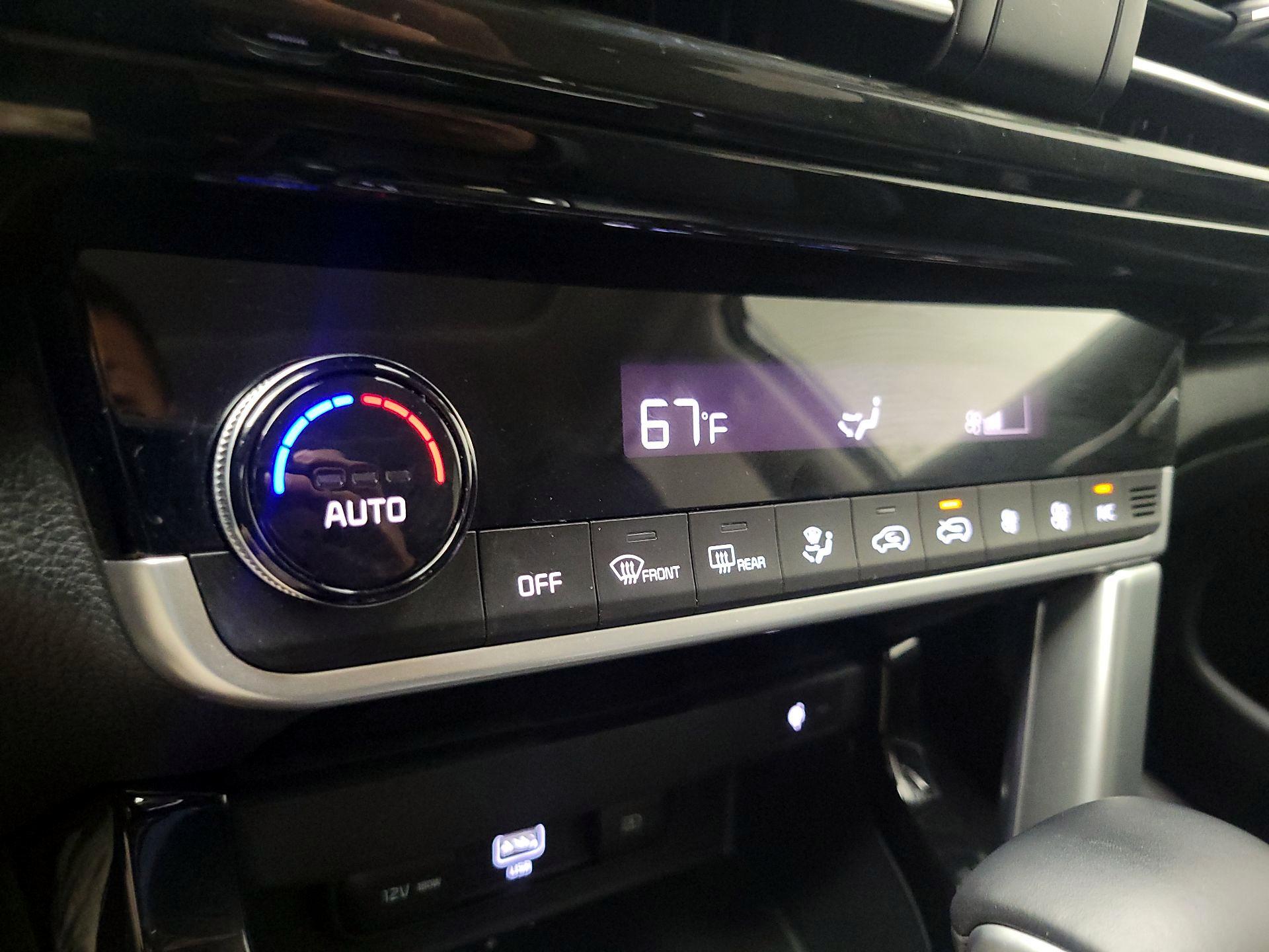 Thumbnail: 2023 Kia Seltos - 17