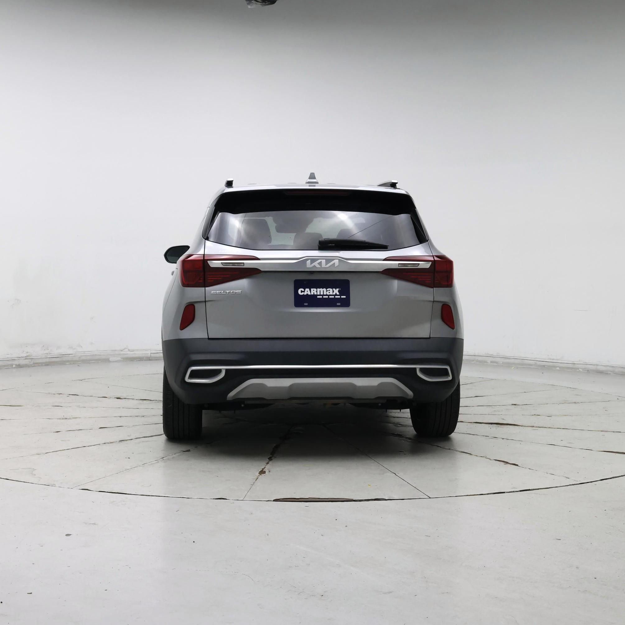 Thumbnail: 2023 Kia Seltos - 6