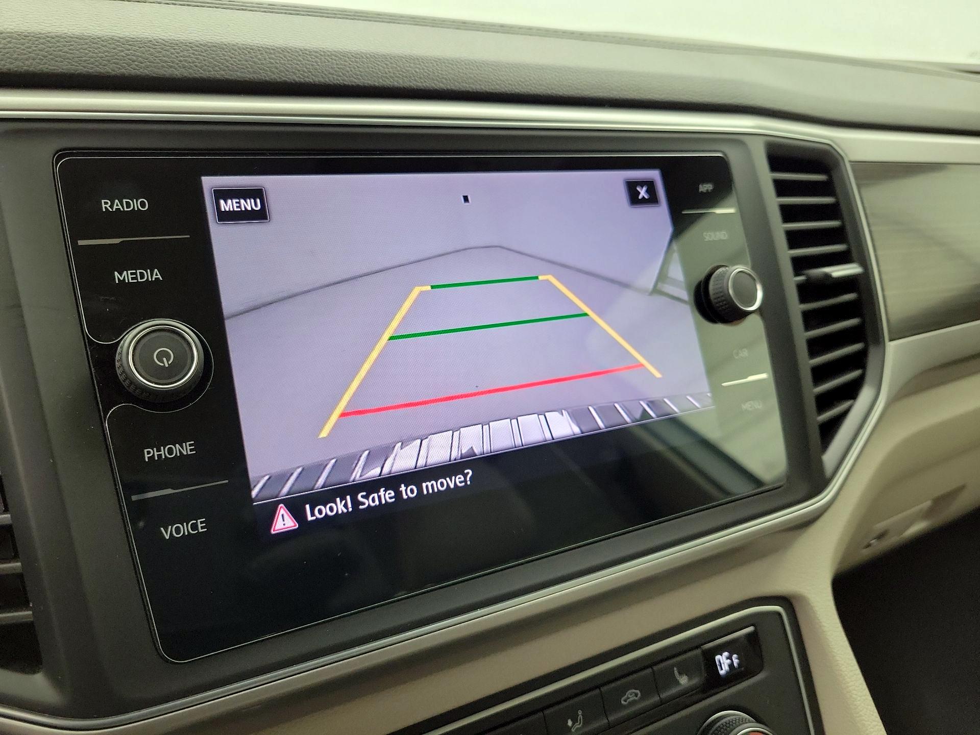 Thumbnail: 2019 Volkswagen Atlas - 14