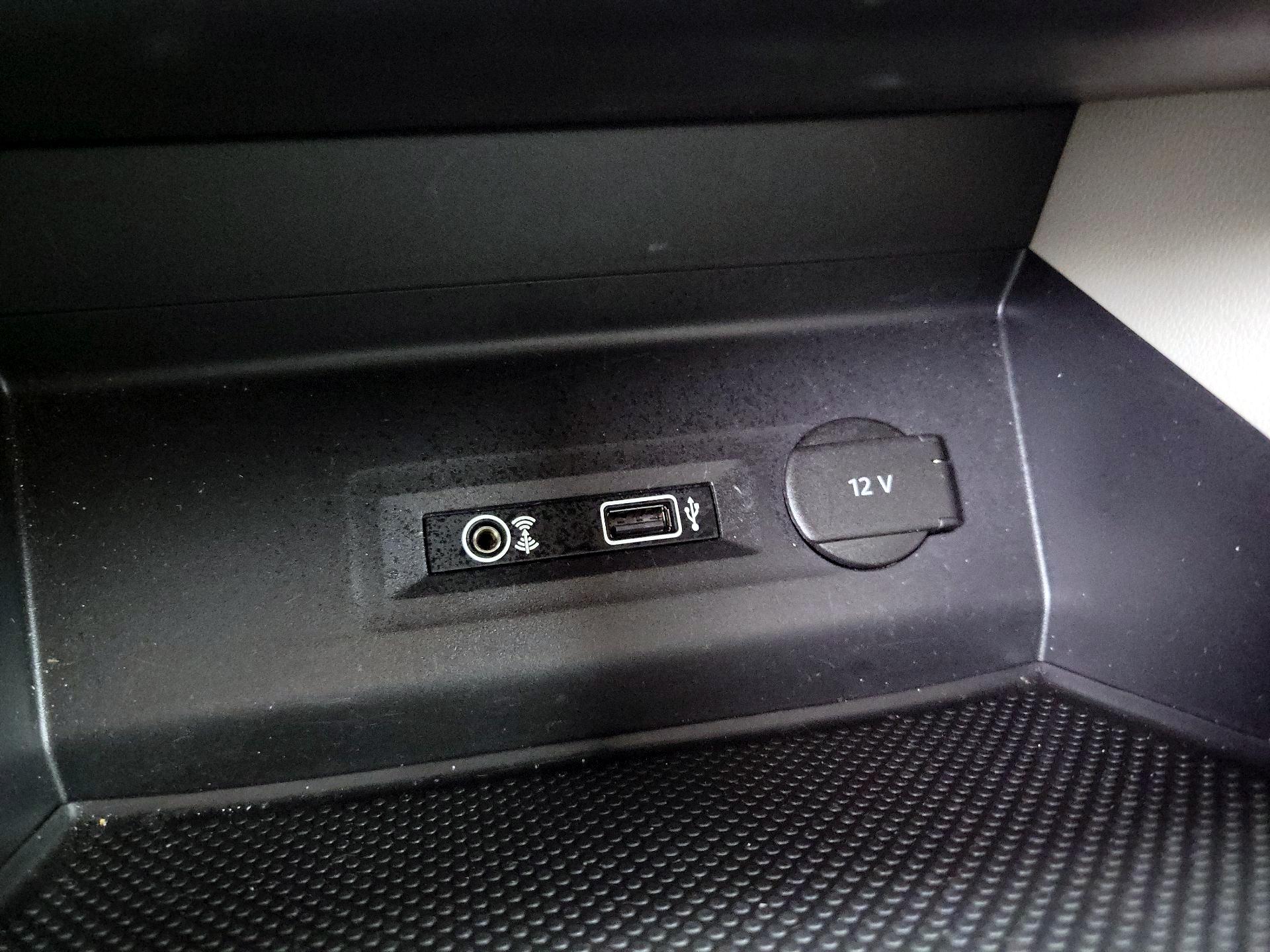 Thumbnail: 2019 Volkswagen Atlas - 18