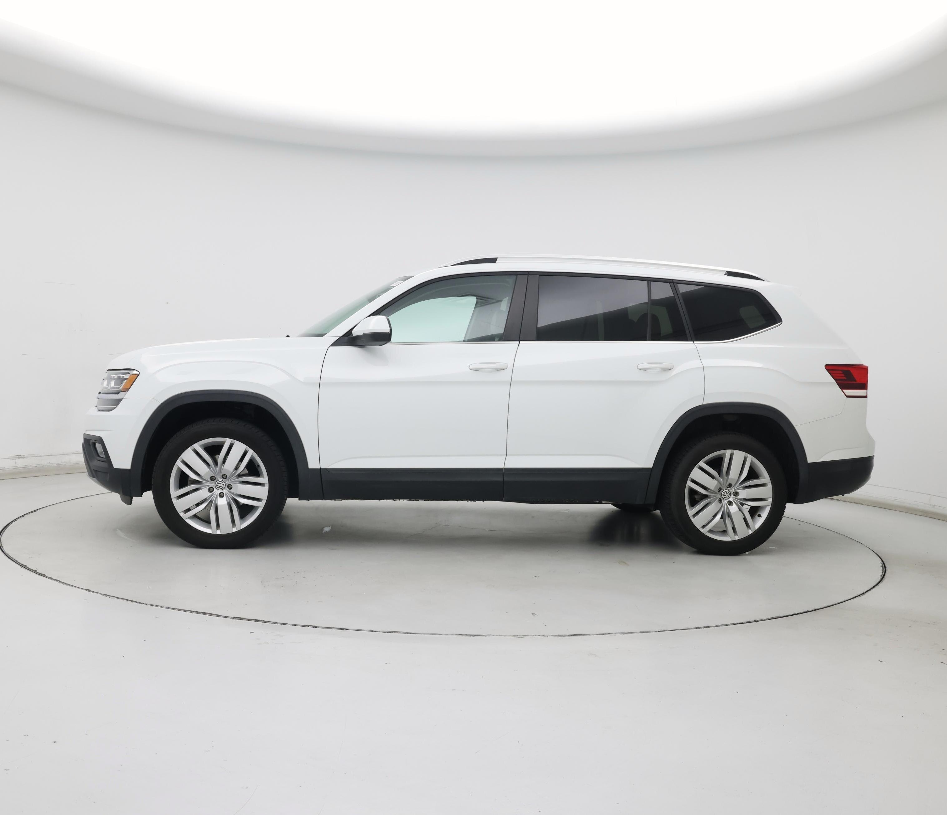 Thumbnail: 2019 Volkswagen Atlas - 3