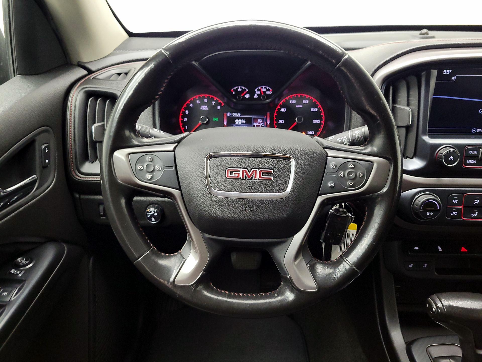 Thumbnail: 2016 GMC Canyon - 10
