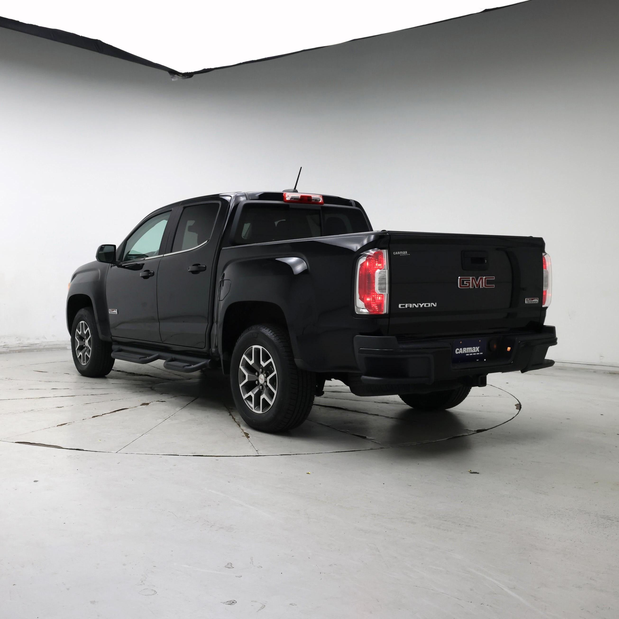 Thumbnail: 2016 GMC Canyon - 2