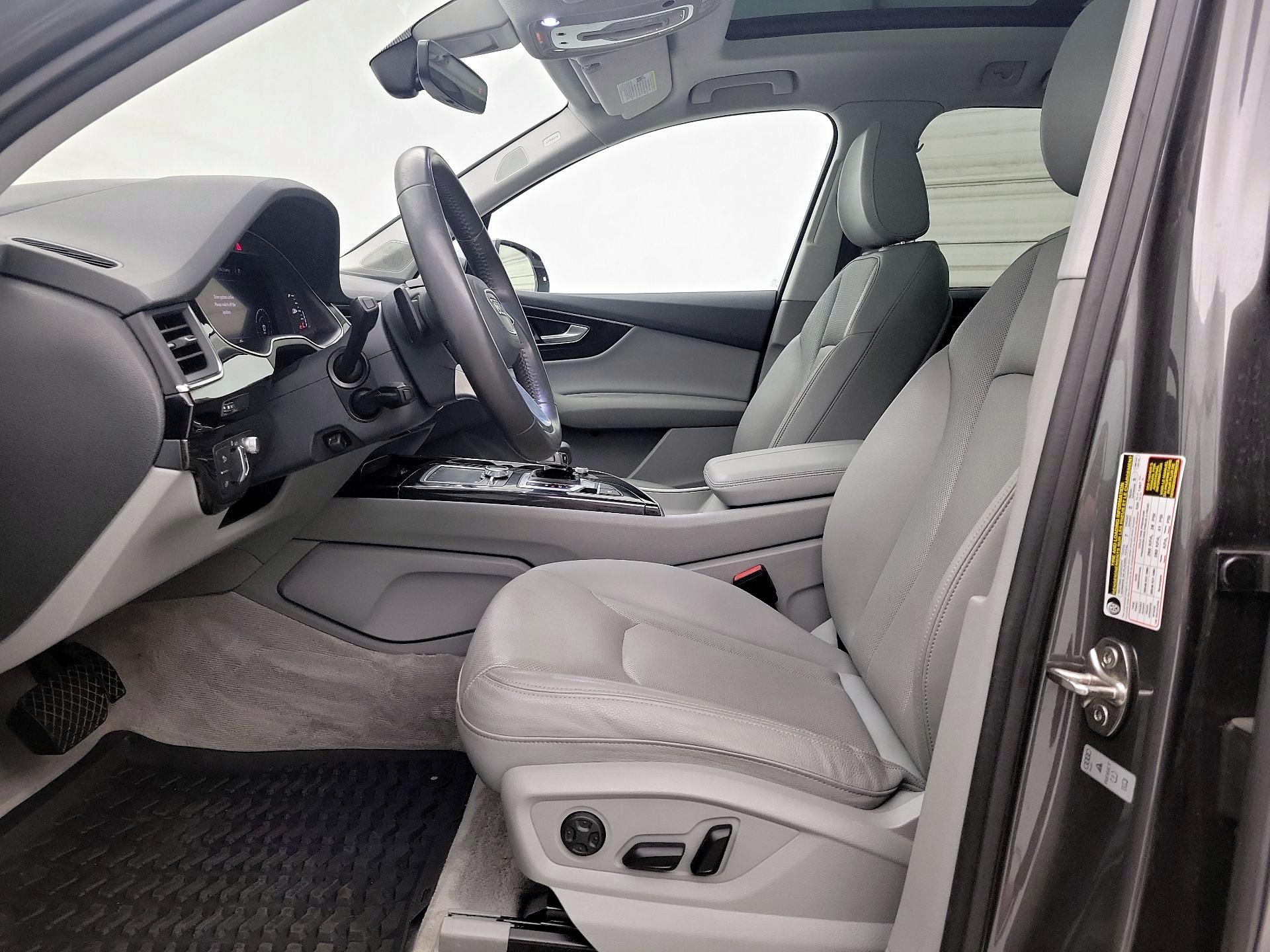 Thumbnail: 2019 Audi Q7 - 11