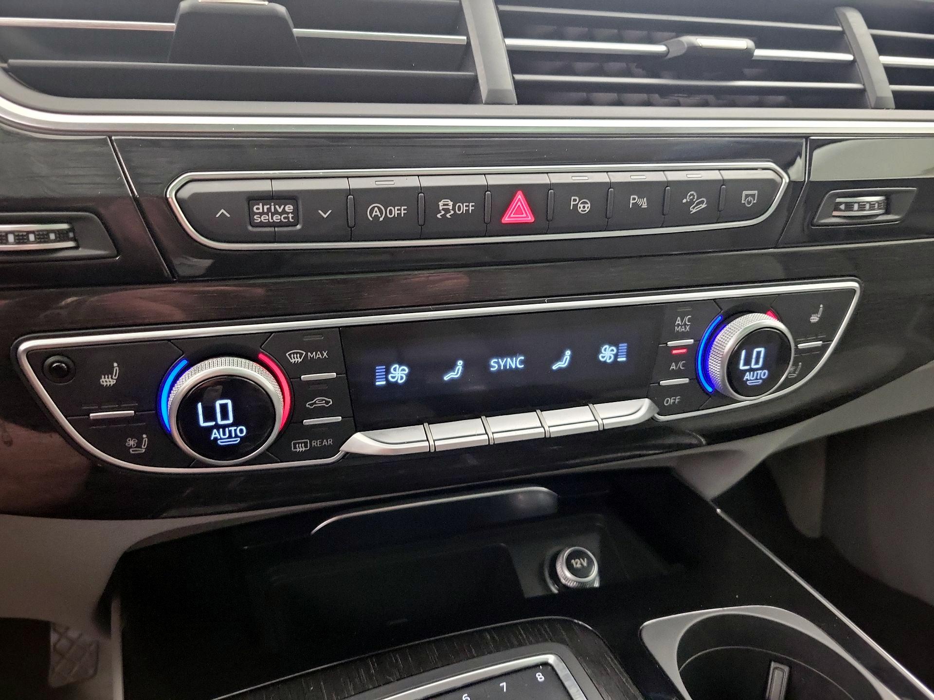 Thumbnail: 2019 Audi Q7 - 17