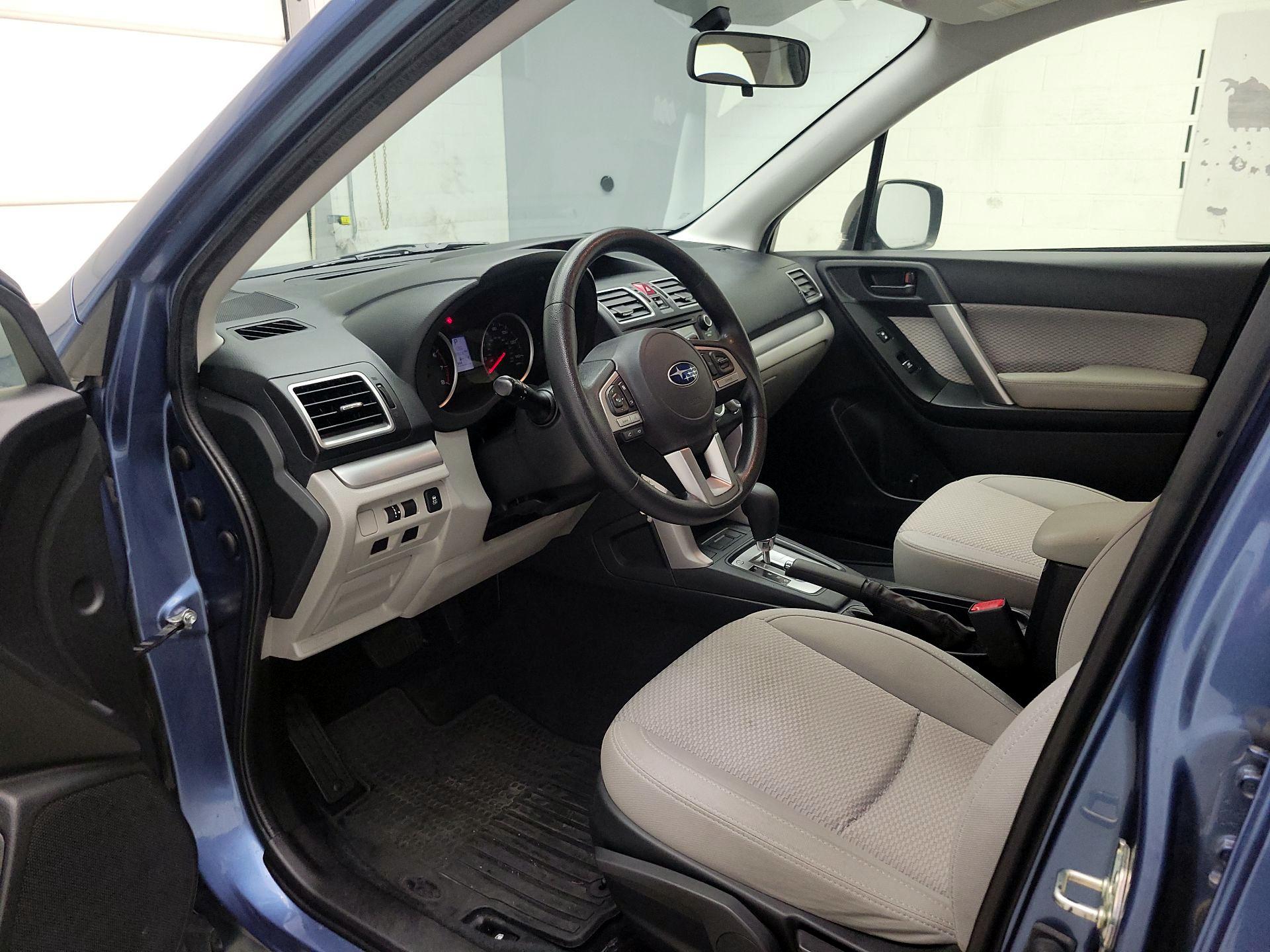 Thumbnail: 2017 Subaru Forester - 9