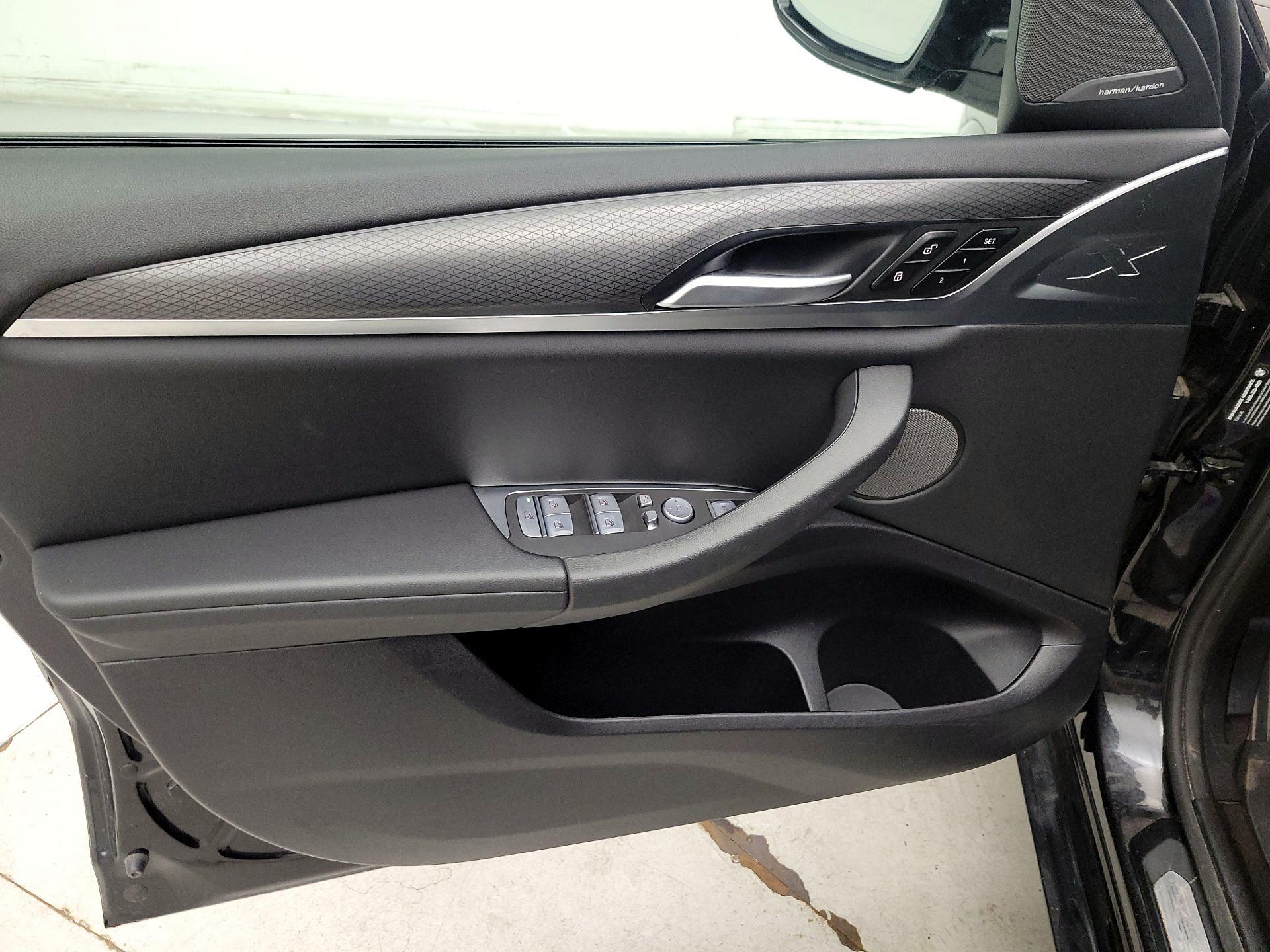 Thumbnail: 2024 BMW X4 - 12