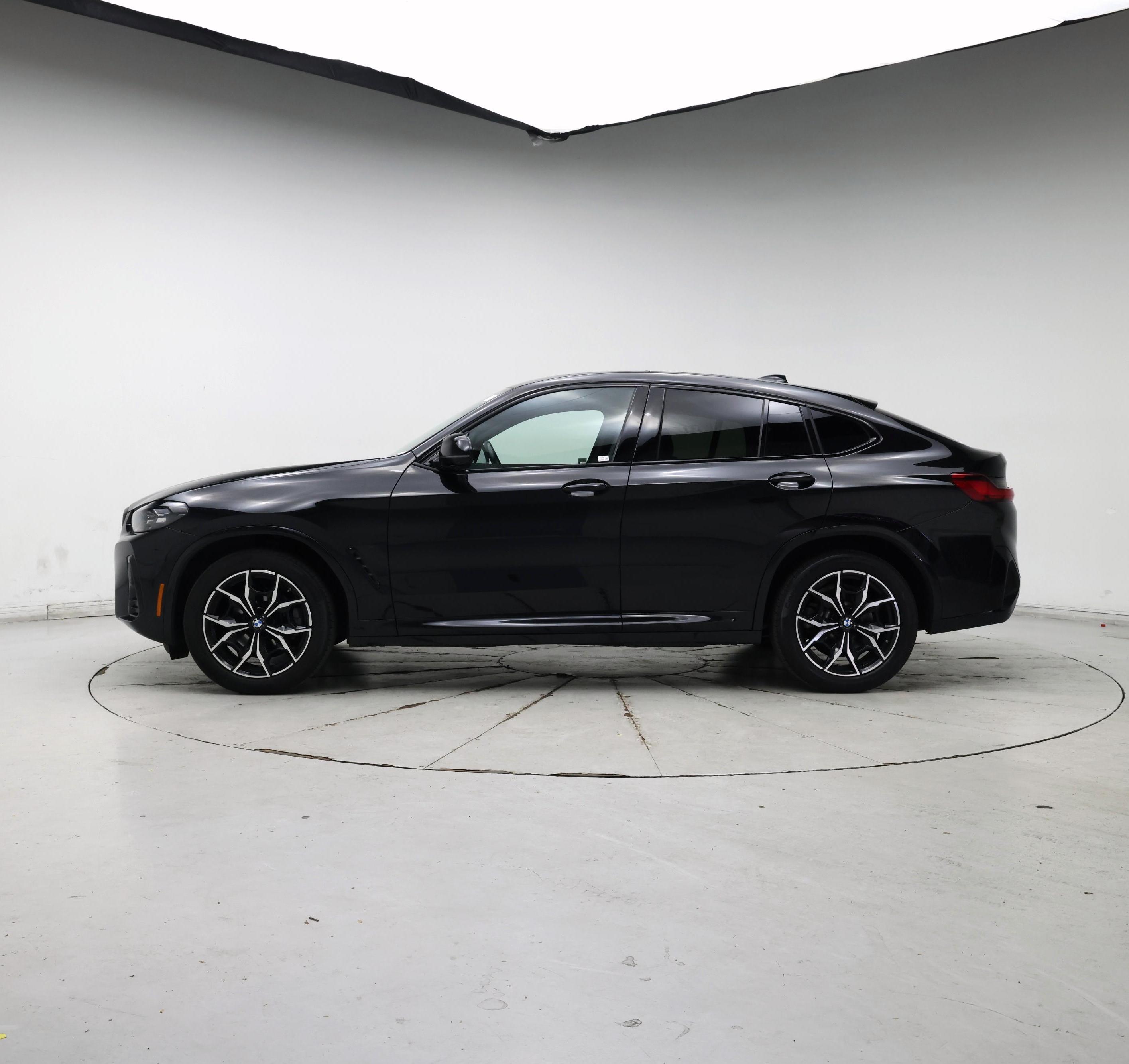 Thumbnail: 2024 BMW X4 - 3