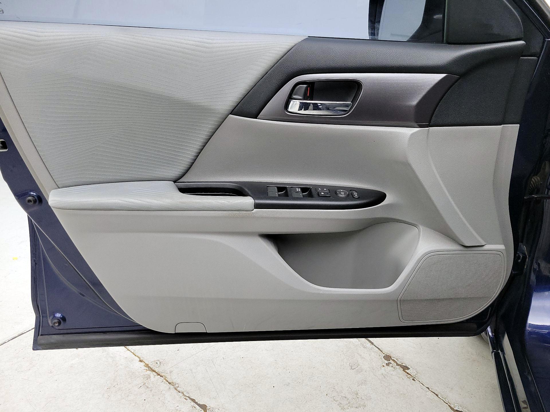 Thumbnail: 2014 Honda Accord - 12
