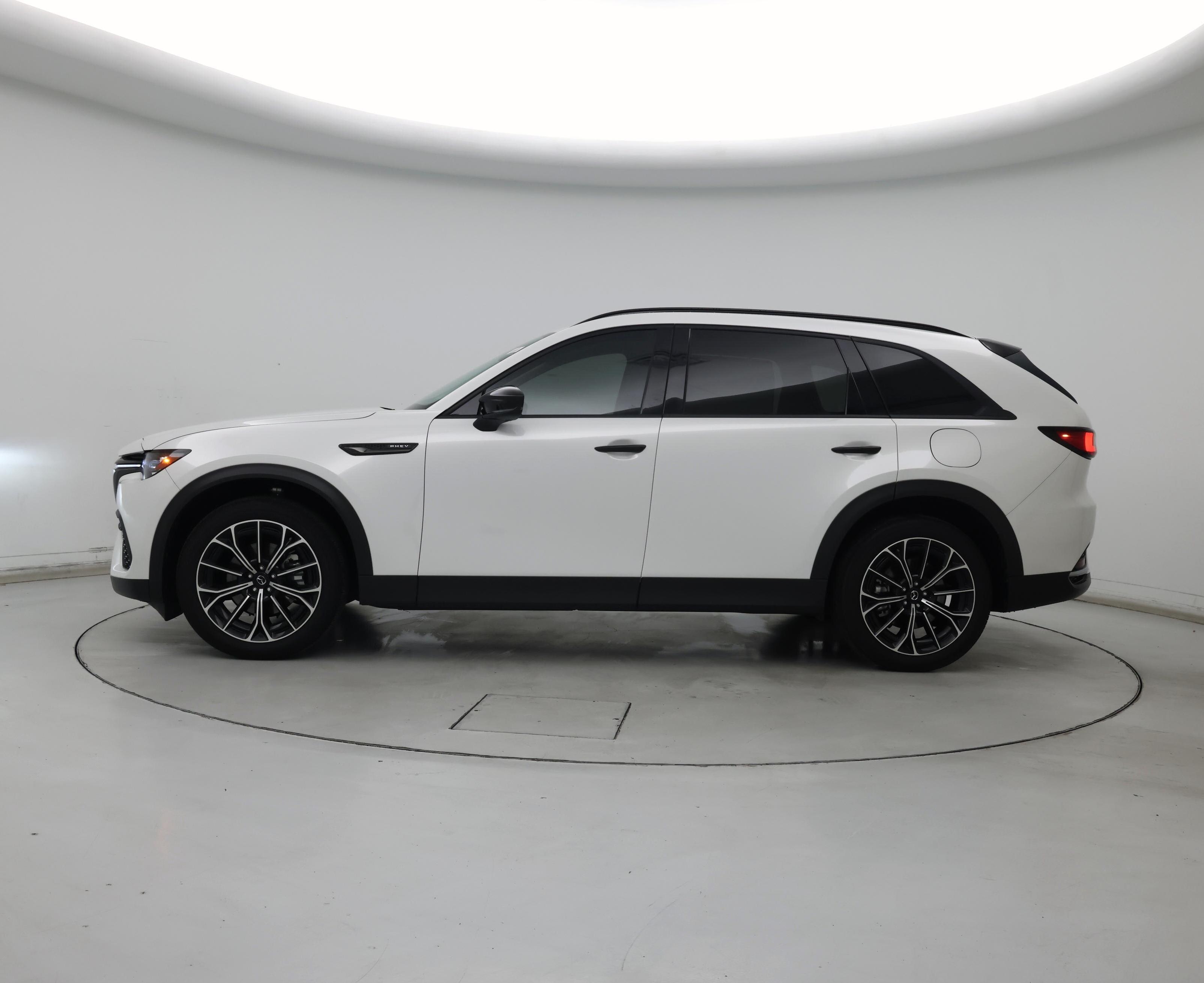 Thumbnail: 2025 Mazda CX-70 - 3