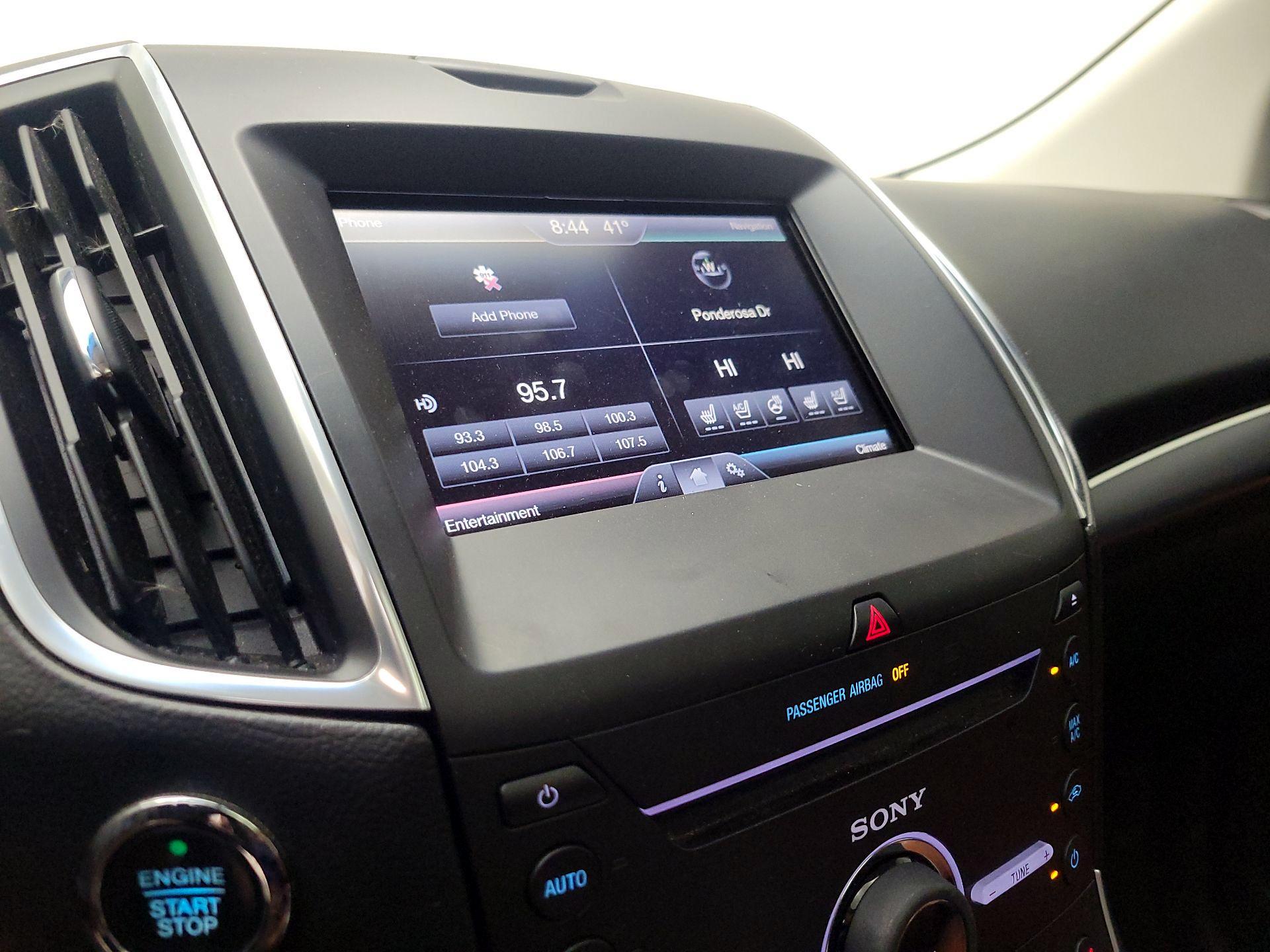 Thumbnail: 2015 Ford Edge - 16