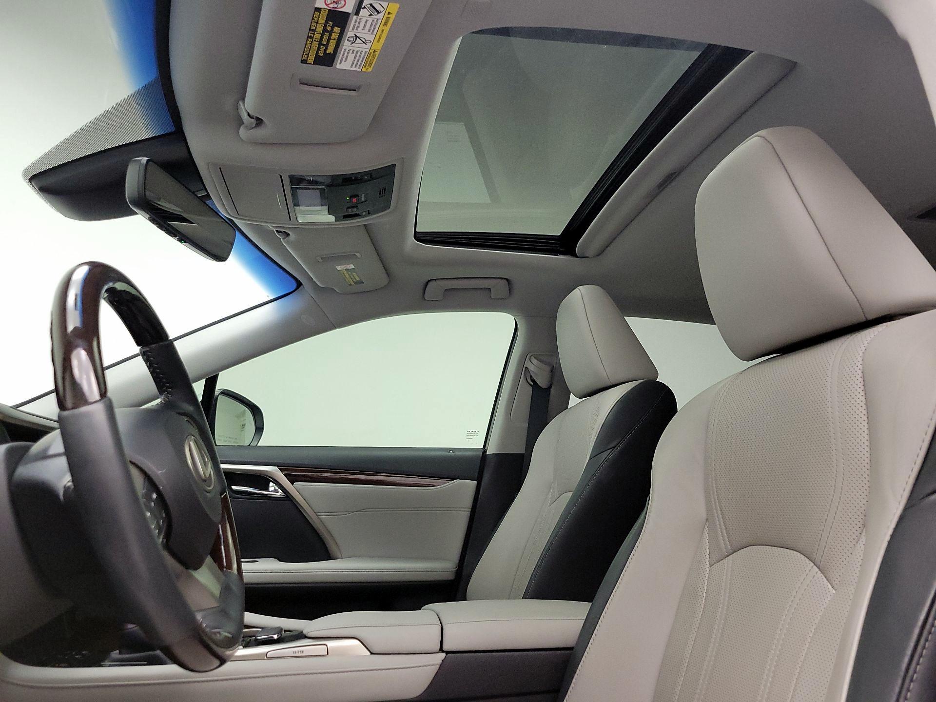 Thumbnail: 2019 Lexus RX - 20