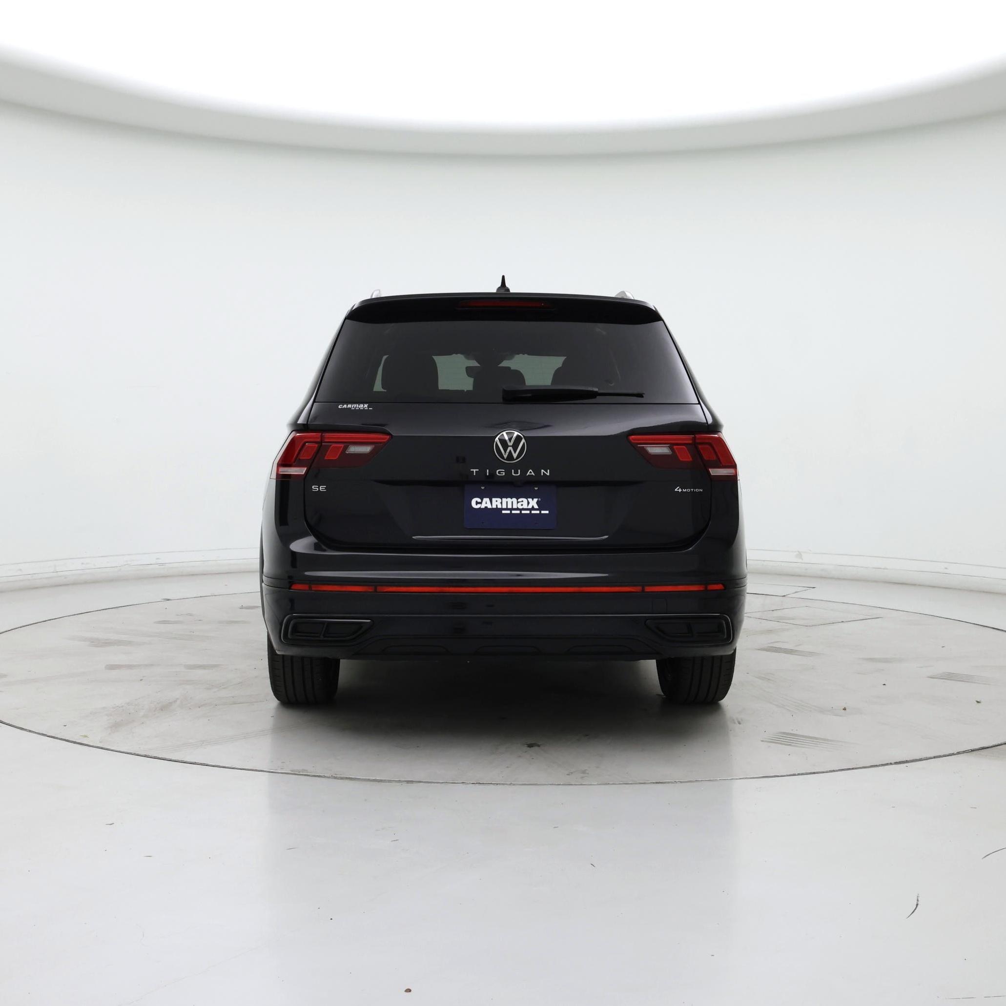 Thumbnail: 2022 Volkswagen Tiguan - 6