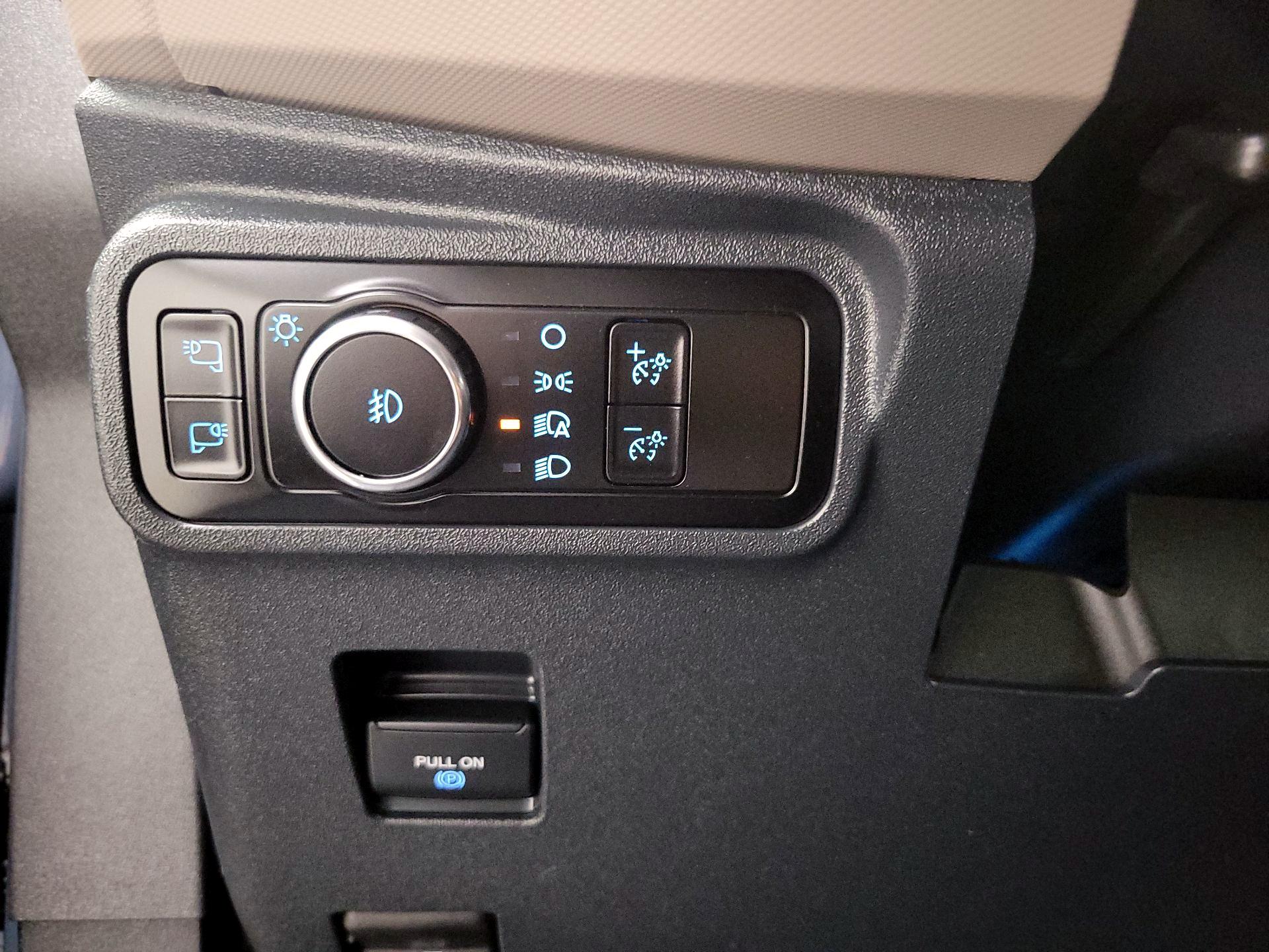 Thumbnail: 2023 Ford Bronco - 11