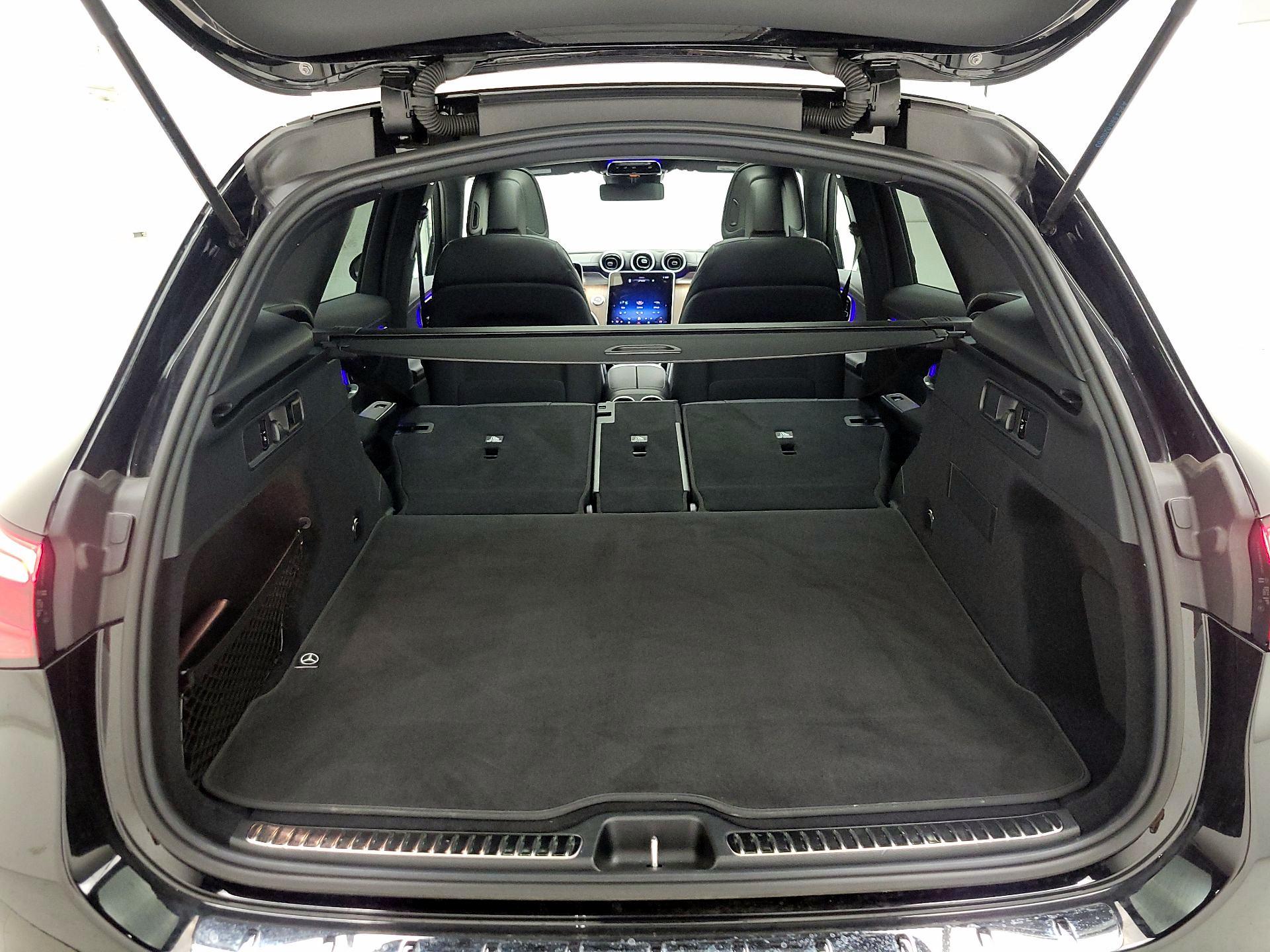 Thumbnail: 2024 Mercedes-Benz GLC - 20