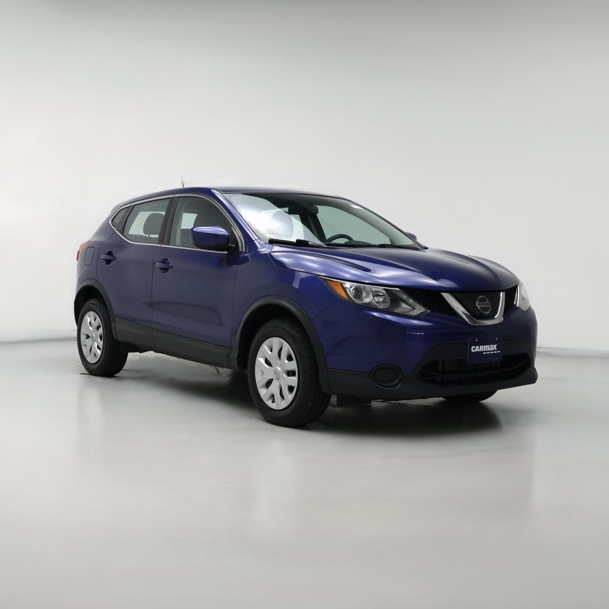 Thumbnail: 2019 Nissan Rogue Sport - 1