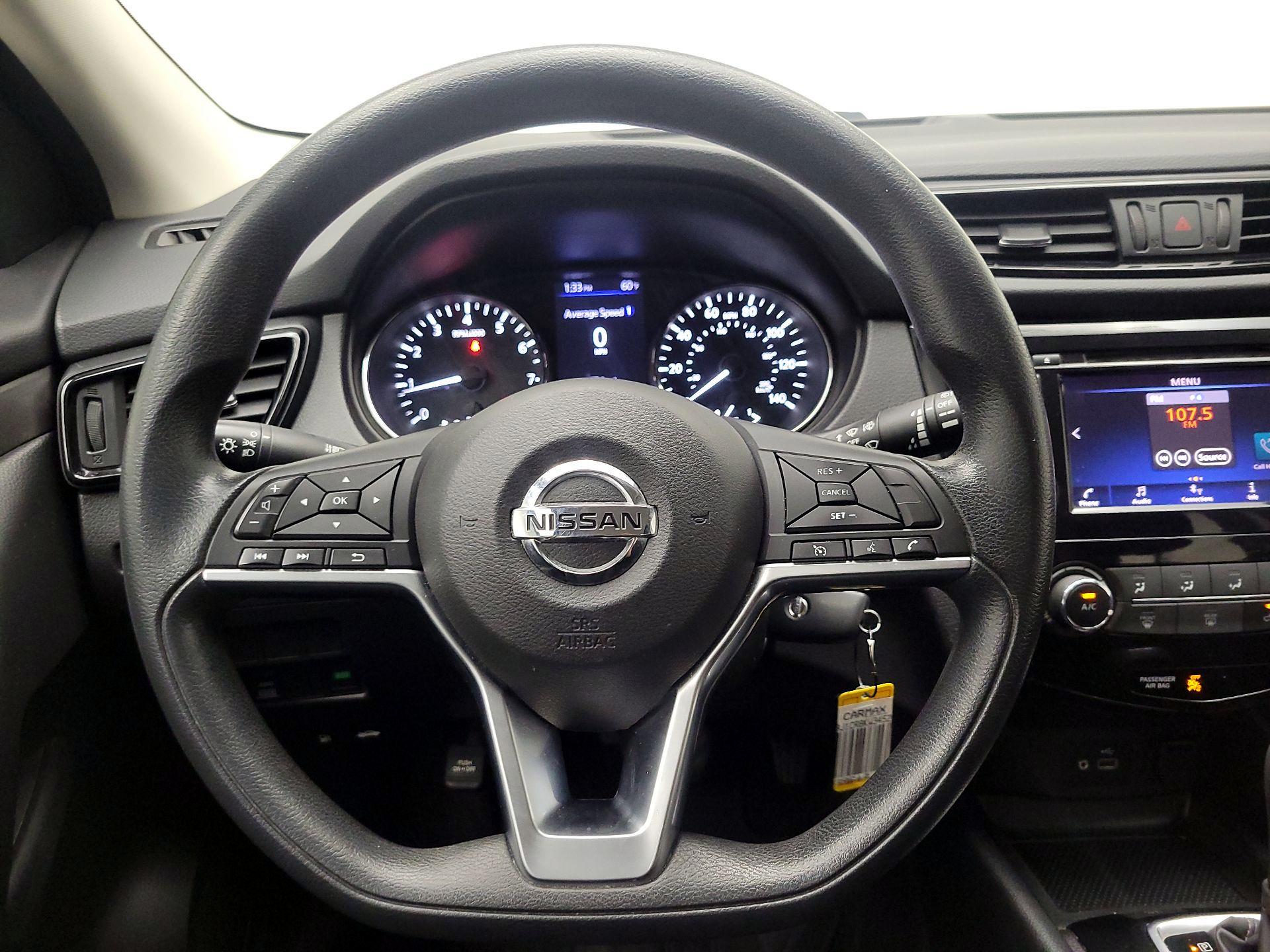 Thumbnail: 2019 Nissan Rogue Sport - 10