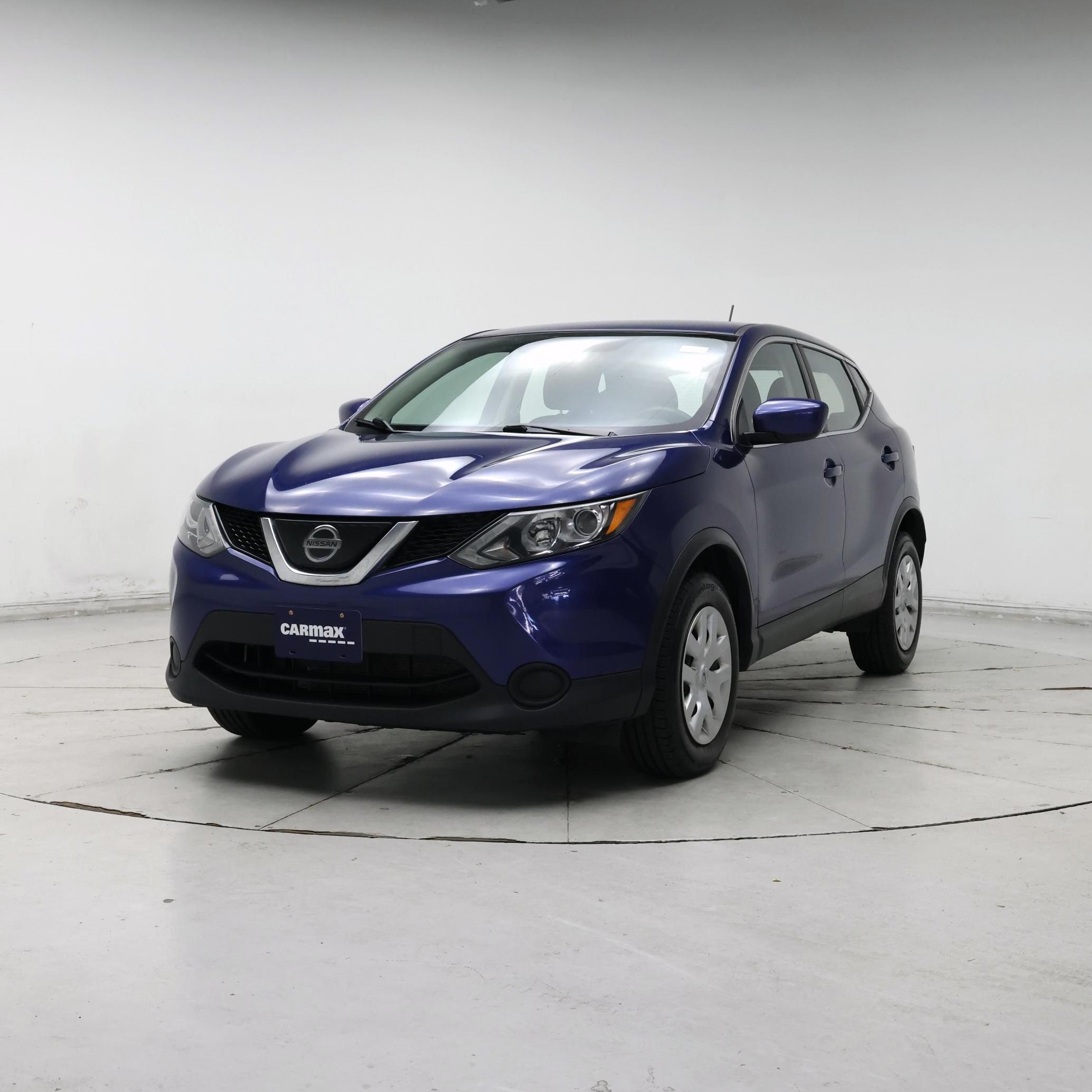 Thumbnail: 2019 Nissan Rogue Sport - 4