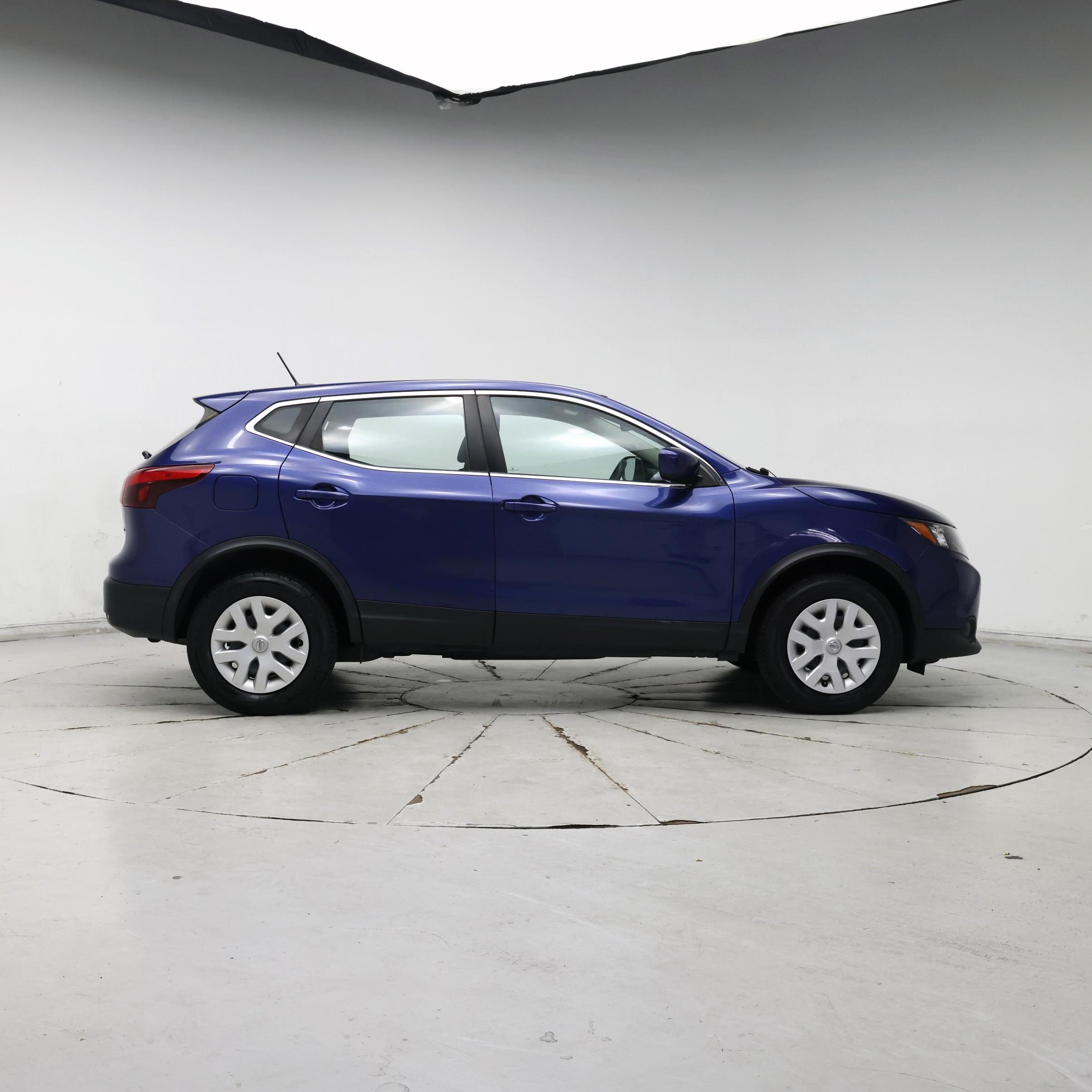 Thumbnail: 2019 Nissan Rogue Sport - 7