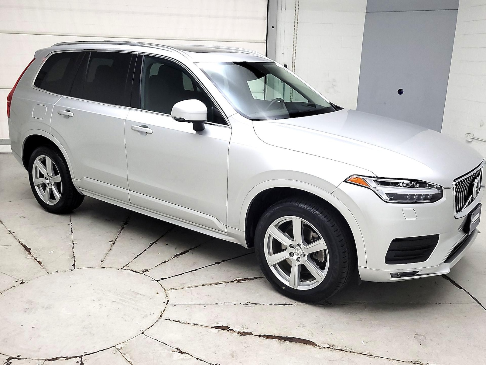 2022 Volvo XC90 Momentum