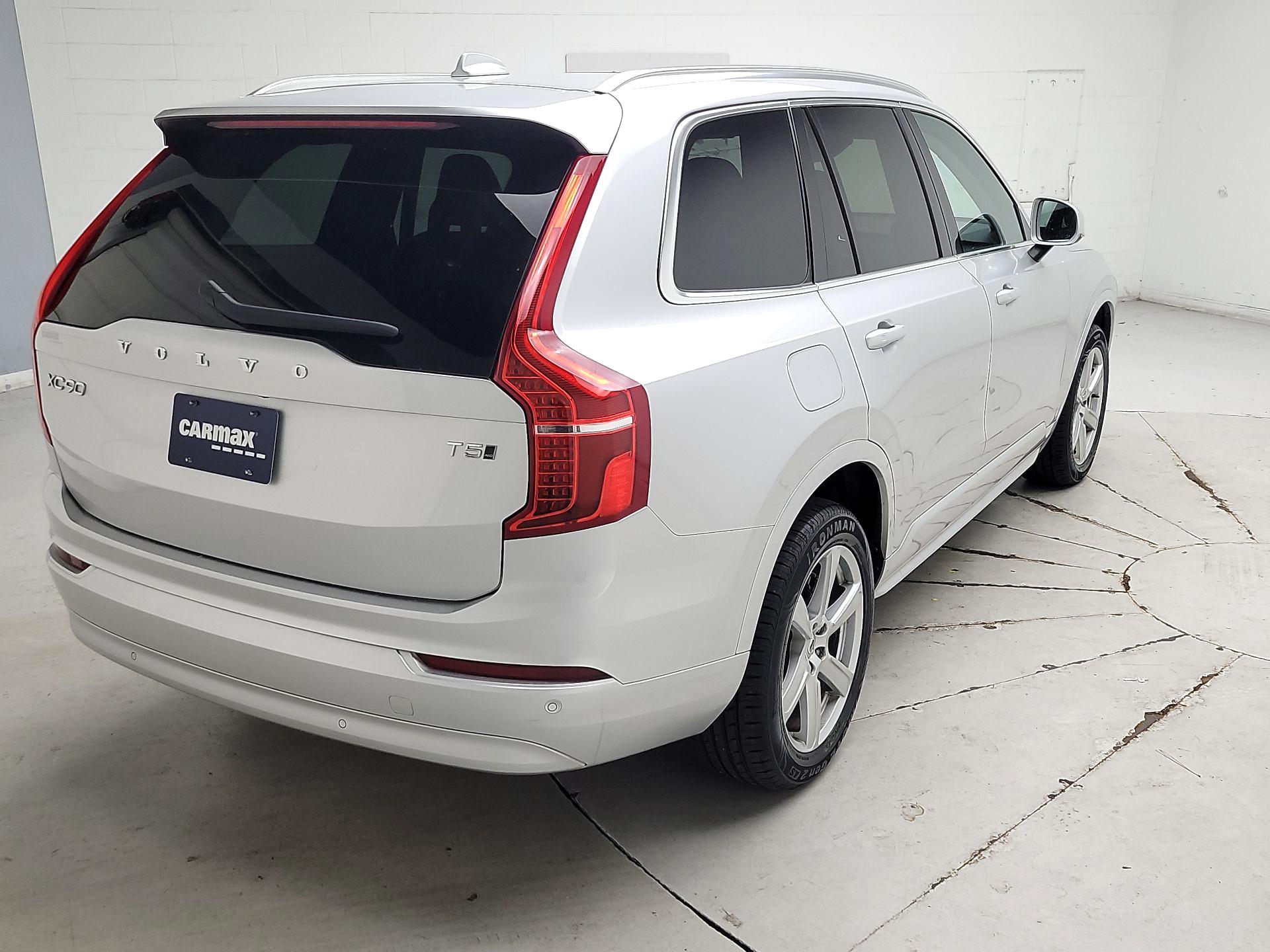 Thumbnail: 2022 Volvo XC90 - 5