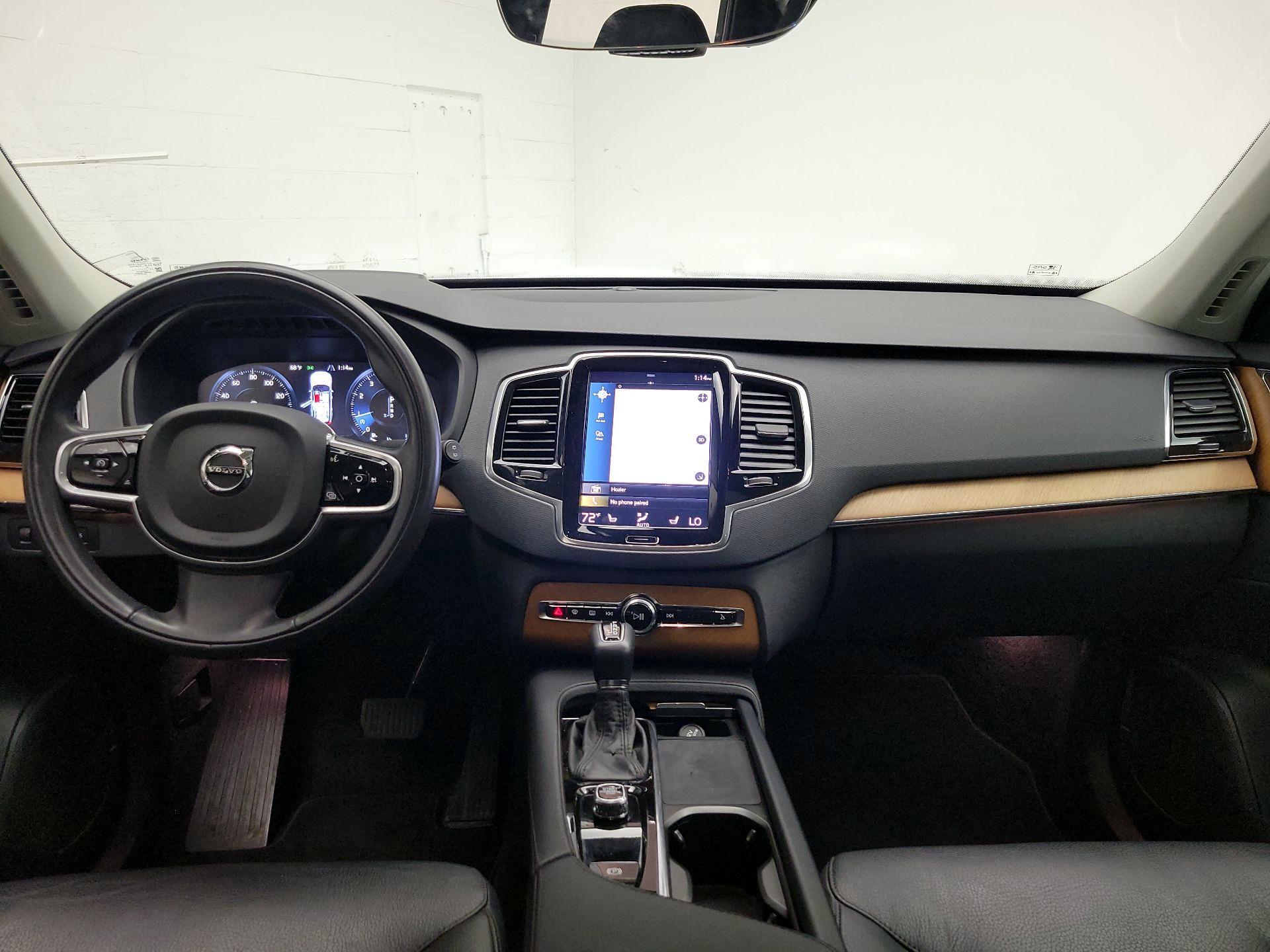 Thumbnail: 2022 Volvo XC90 - 8